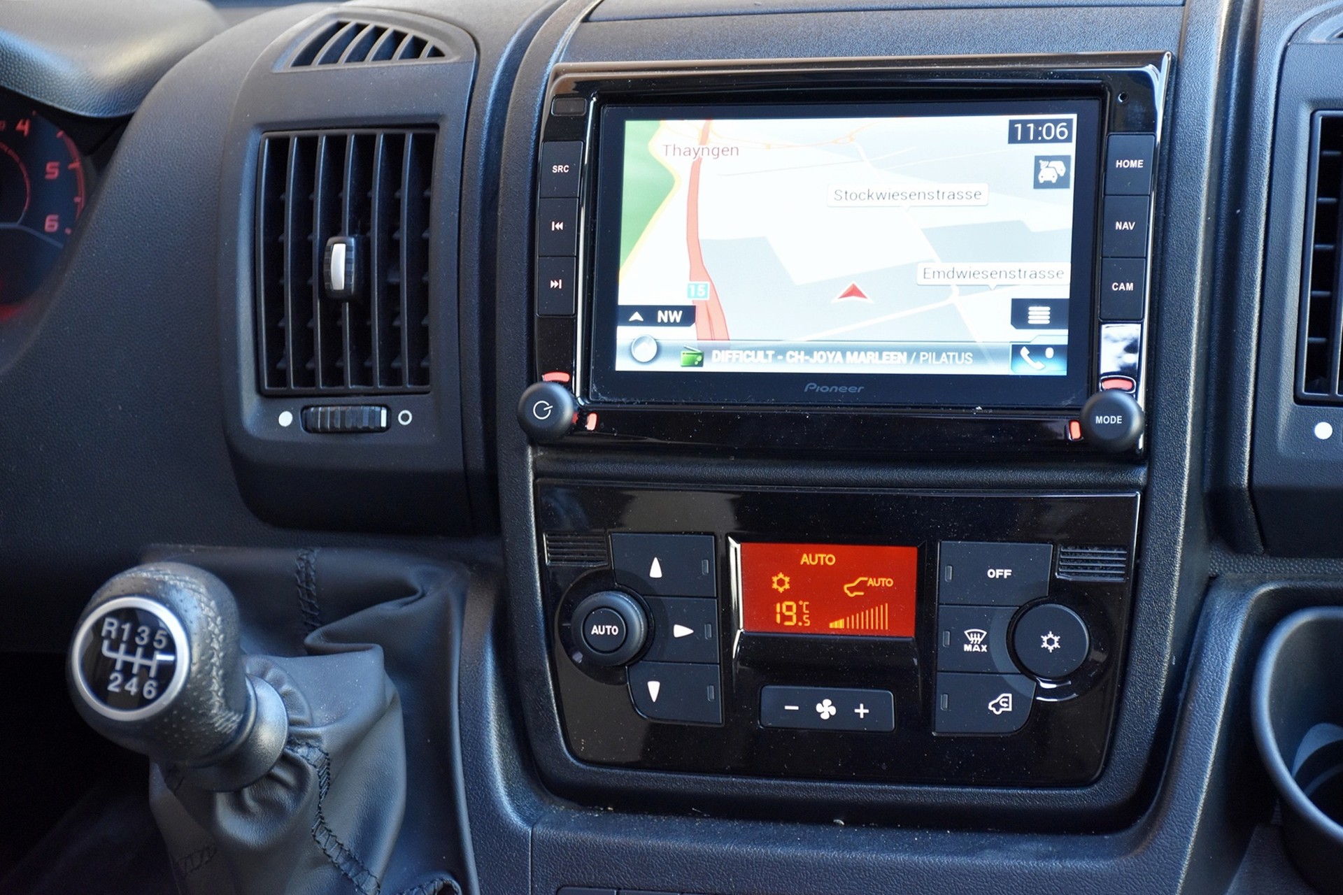 WEINSBERG CARACOMPACT 600 MEG PEPPER EDITION 2,0 HDI PEUGEOT-image-5