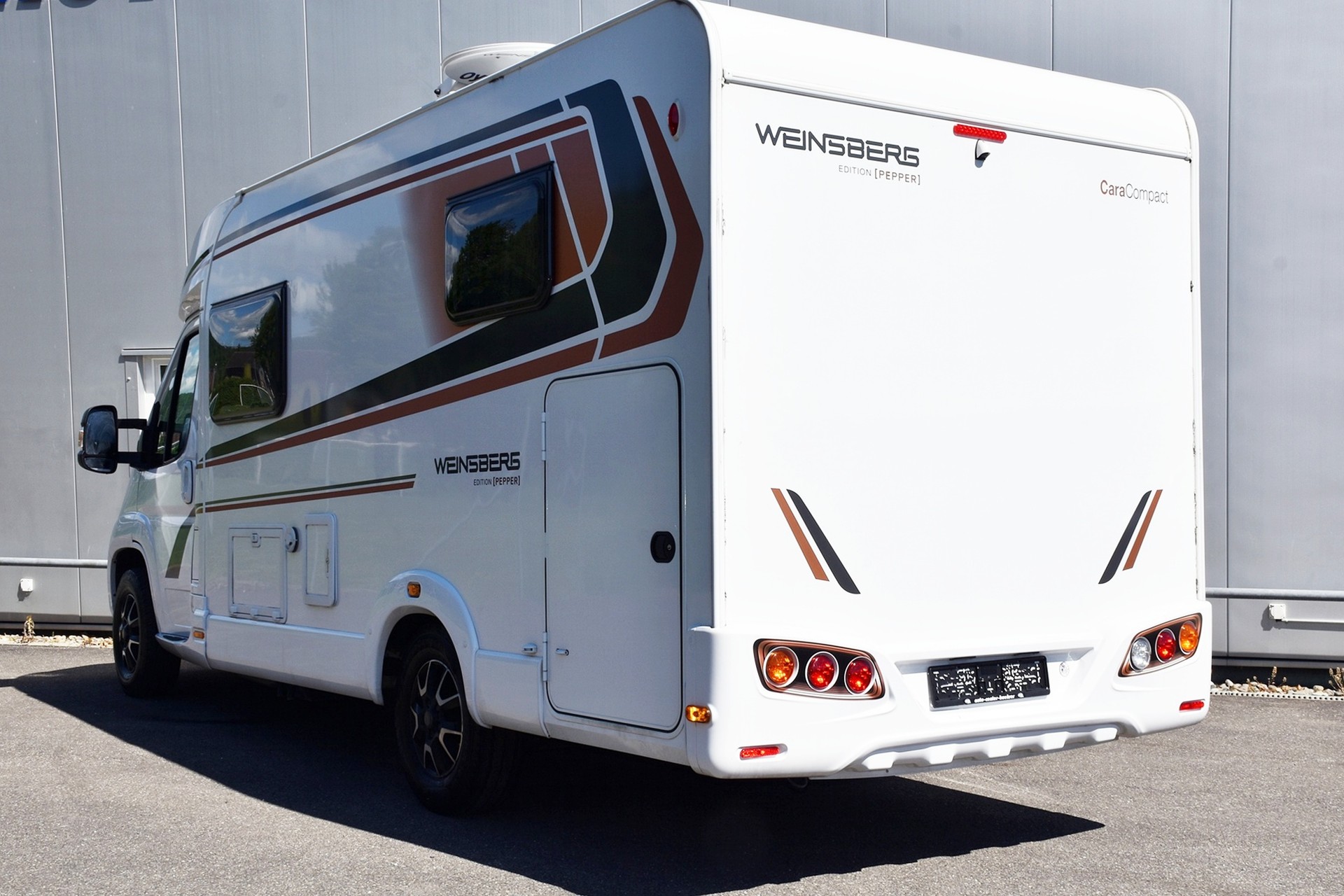 WEINSBERG CARACOMPACT 600 MEG PEPPER EDITION 2,0 HDI PEUGEOT-image-3