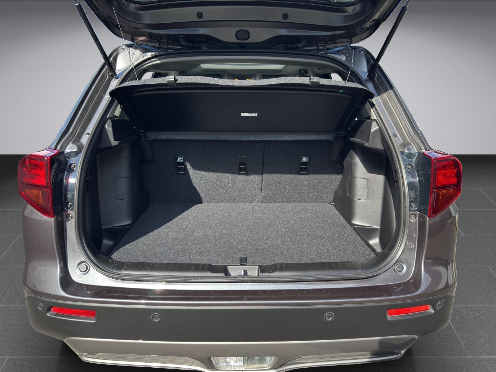 SUZUKI Vitara 1.5 Compact Top Hybrid 4x4-image-5