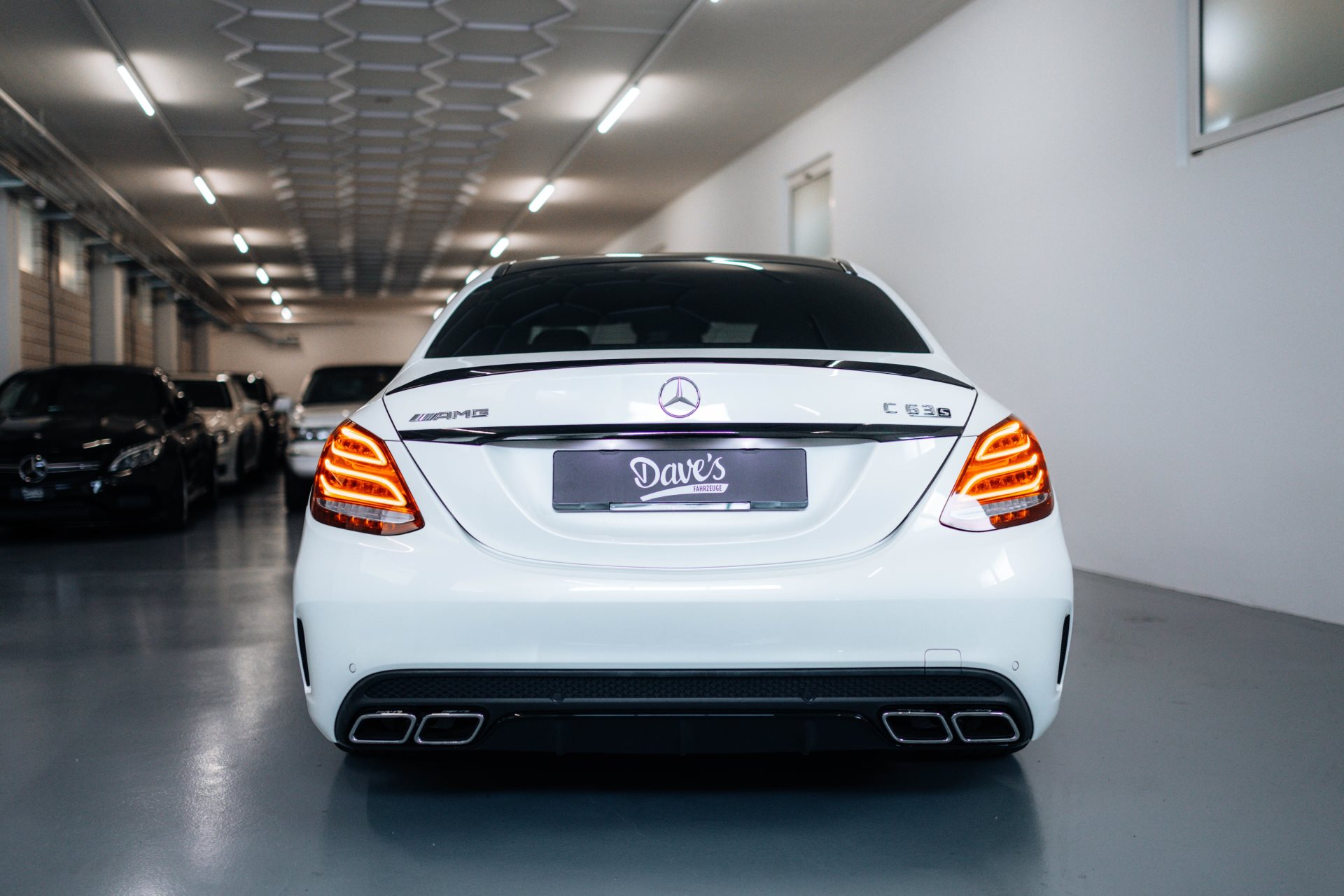 MERCEDES-BENZ C 63 AMG S AMG Edition 1 *ohne OPF*-showroom-element-3