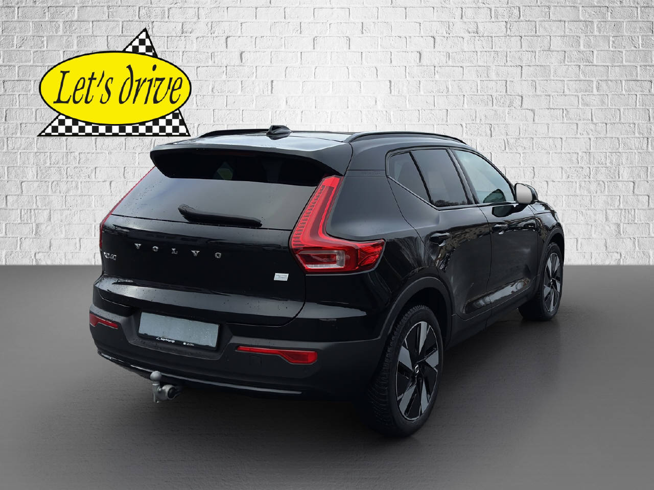 VOLVO EX40 Twin Ultra AWD-image-5
