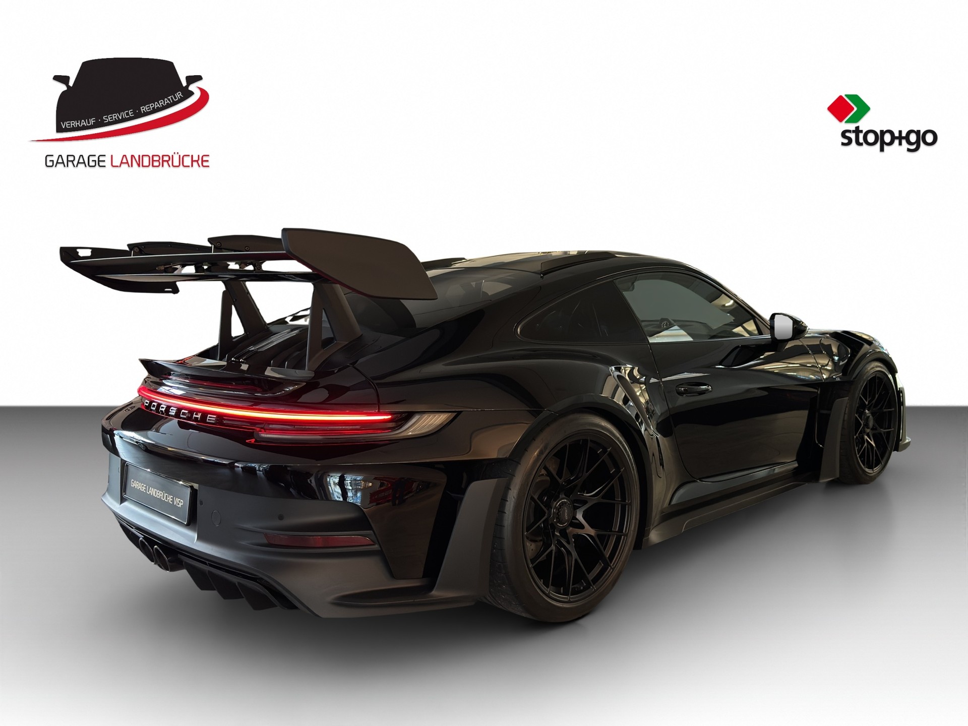 PORSCHE 911 GT3 RS-image-9