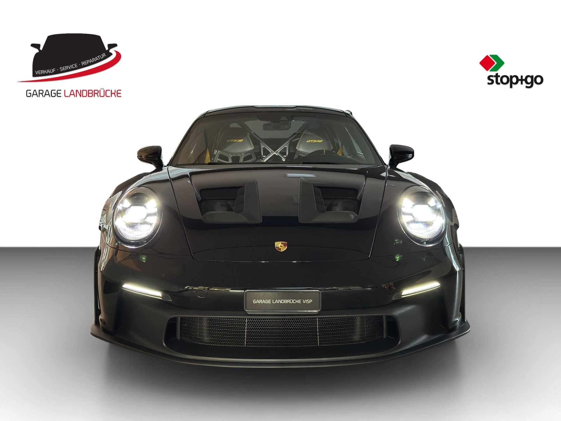 PORSCHE 911 GT3 RS-showroom-element-2