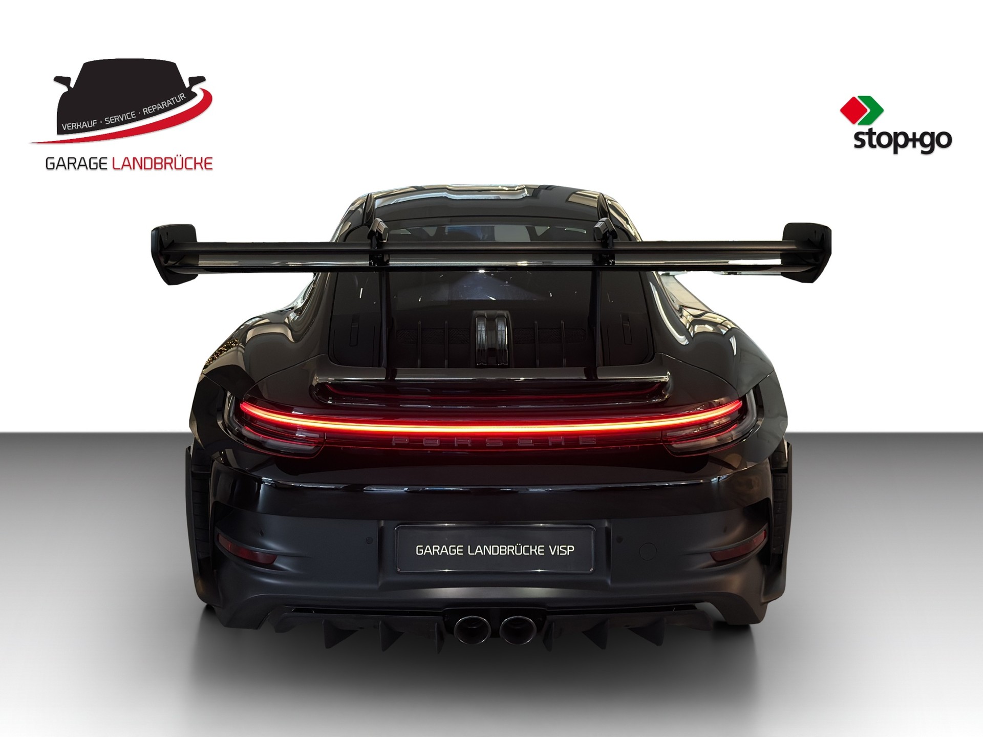 PORSCHE 911 GT3 RS-image-11
