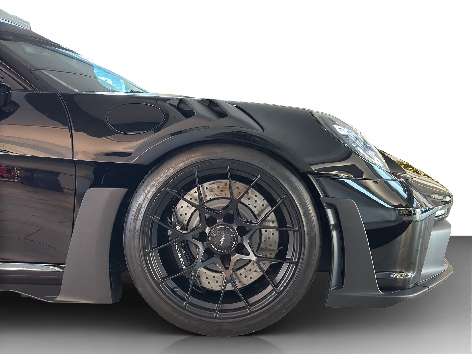 PORSCHE 911 GT3 RS-image-5