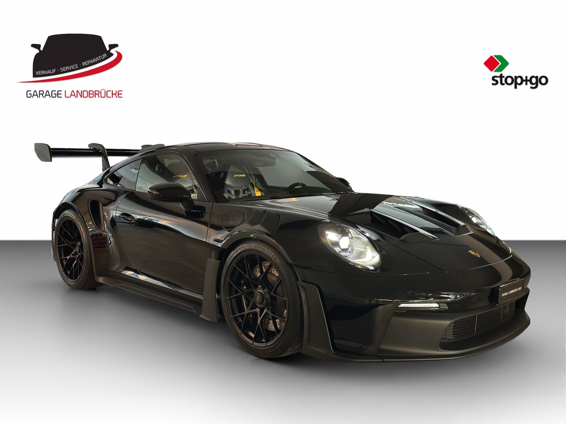PORSCHE 911 GT3 RS-image-4
