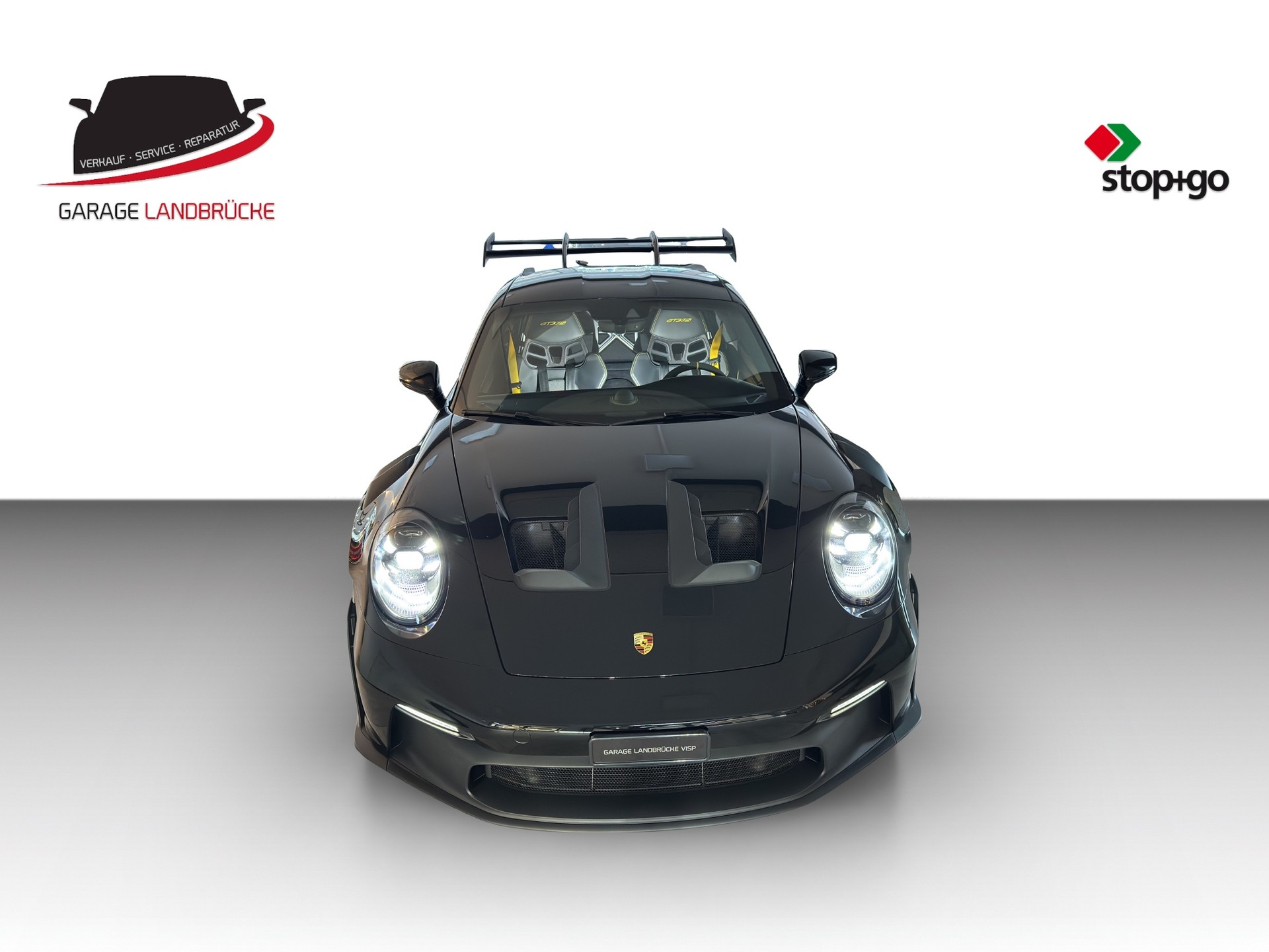 PORSCHE 911 GT3 RS-showroom-element-3