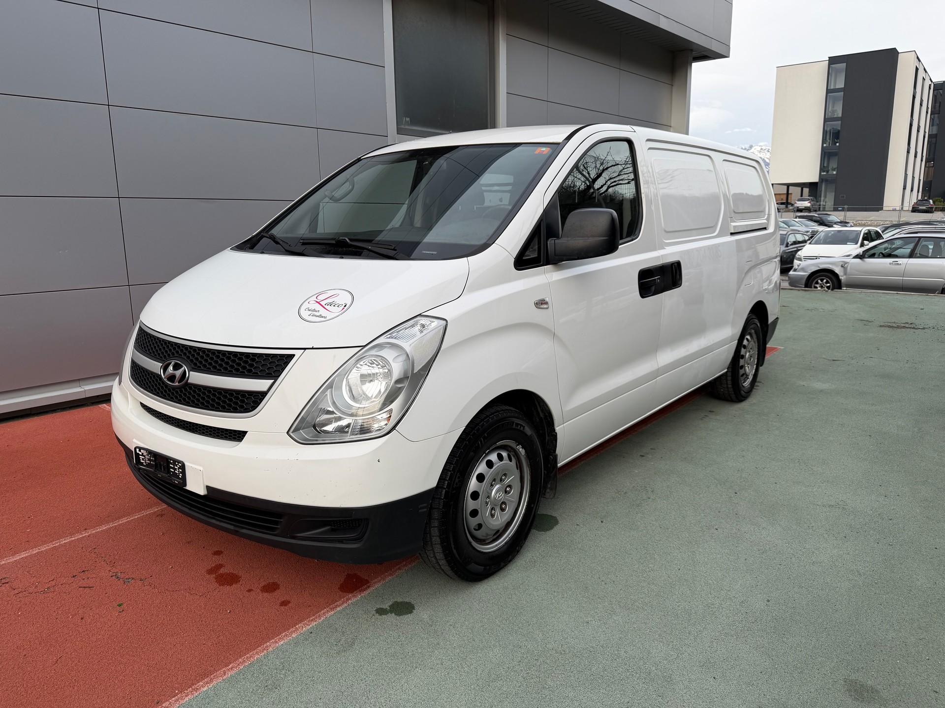 HYUNDAI H-1 Cargo 2.5 CRDi LP 6-Türen / Portes / Porte
