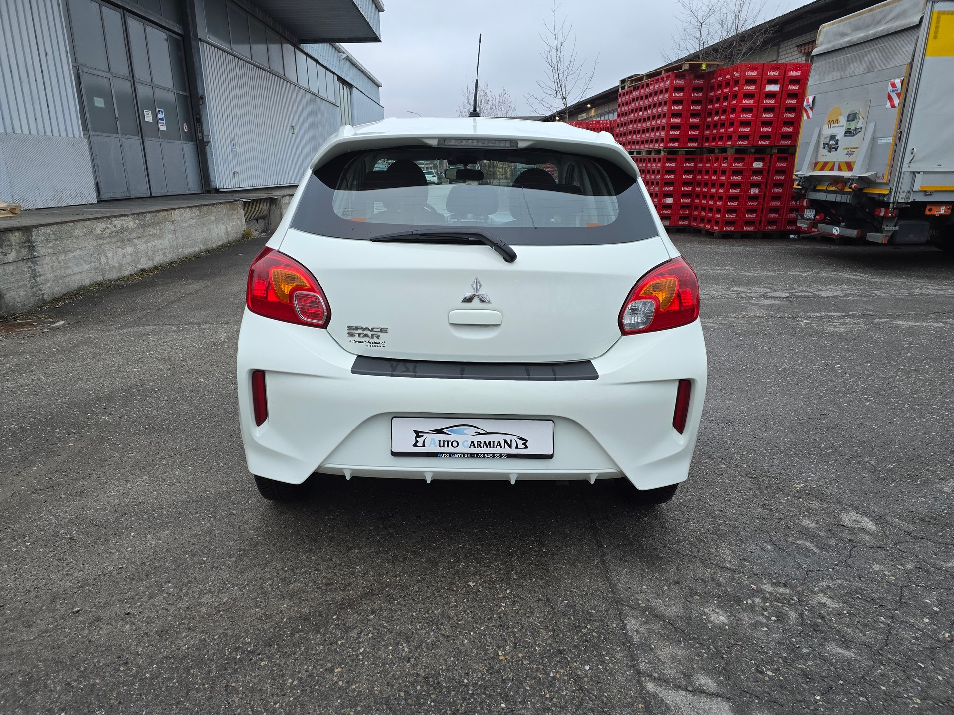 MITSUBISHI Space Star 1.2 Inform-showroom-element-3