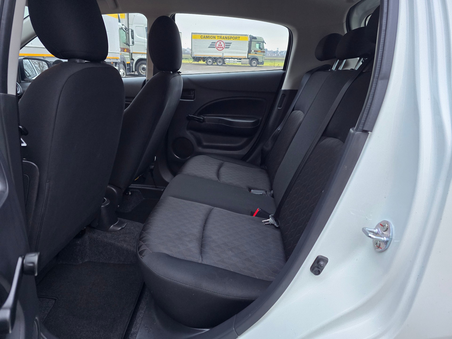 MITSUBISHI Space Star 1.2 Inform-image-12