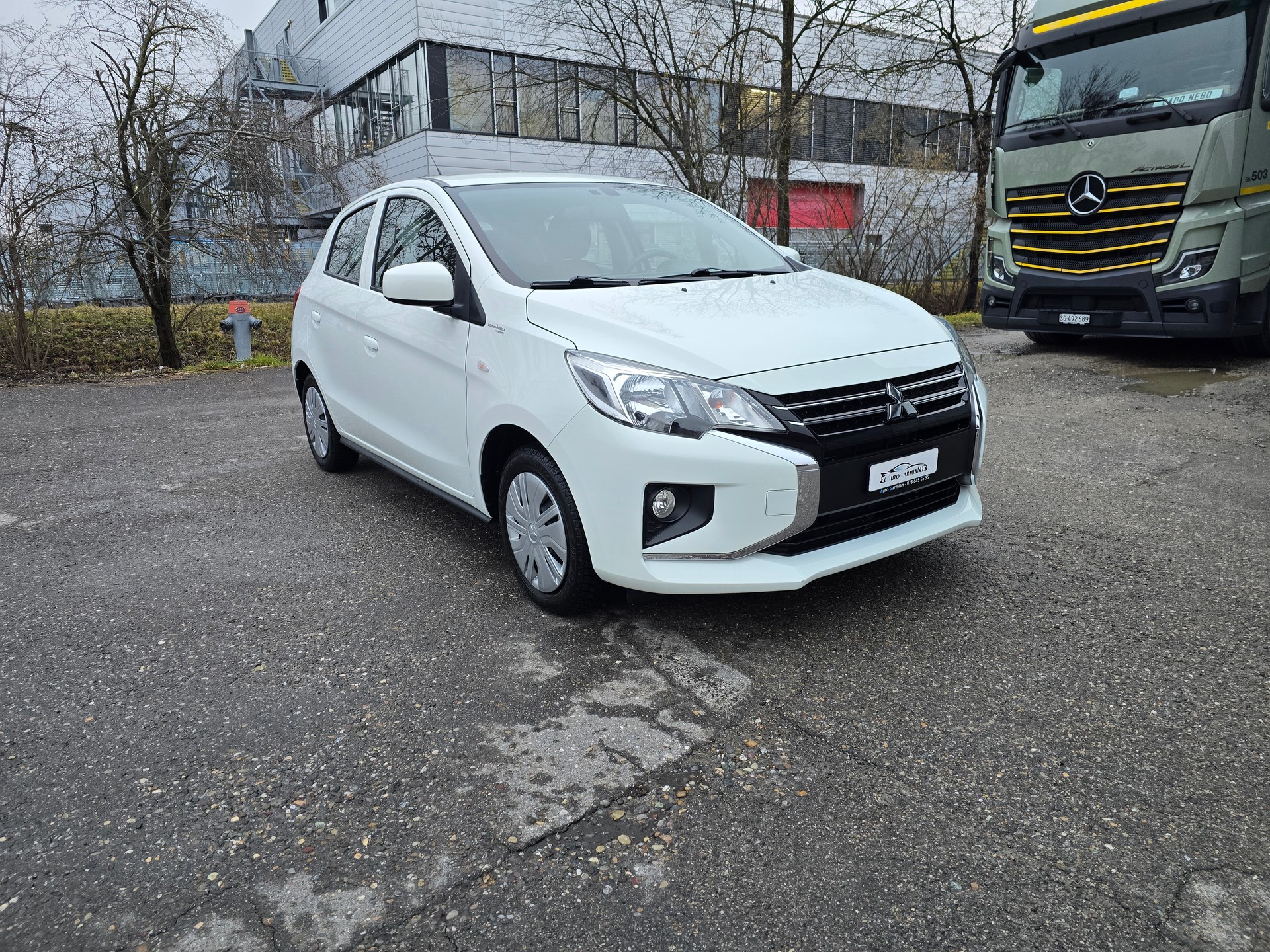 MITSUBISHI Space Star 1.2 Inform-showroom-element-1