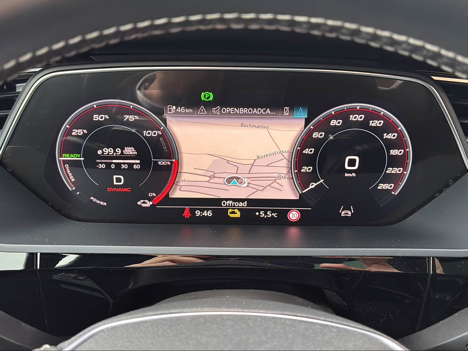 AUDI e-tron 55 Sportback S Line quattro Daytonagrau Perleffekt-image-11