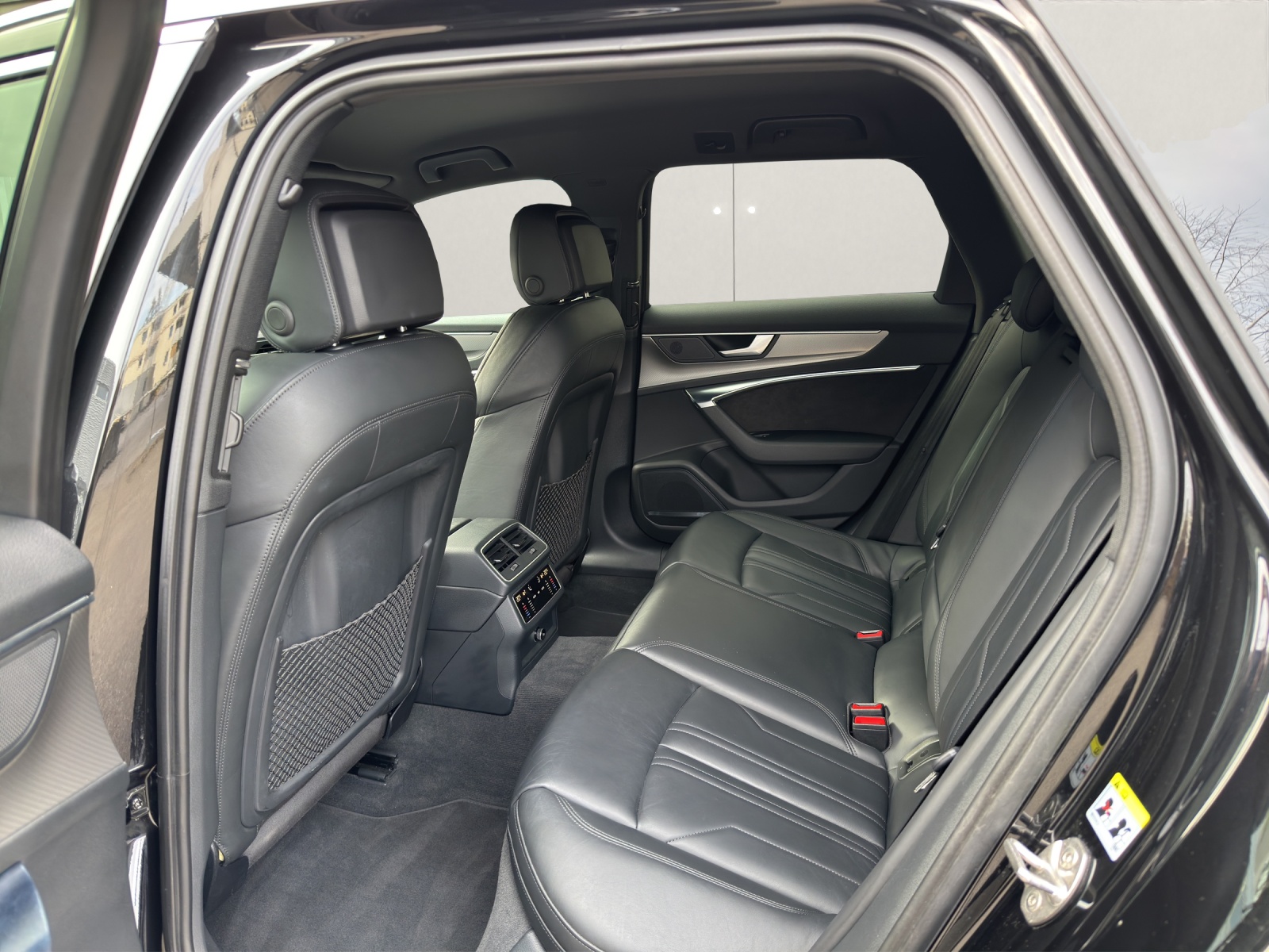 AUDI A6 Avant 50 TDI Sport quattro tiptronic-image-13