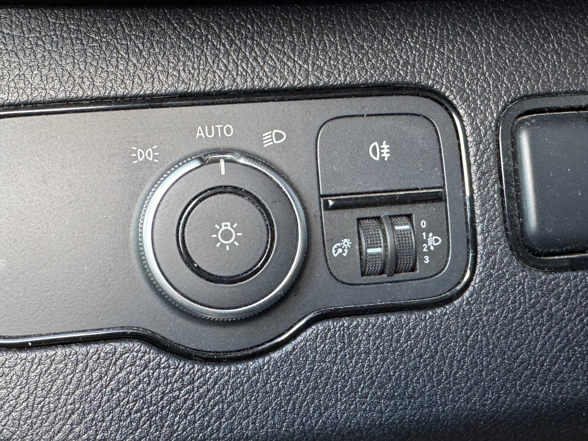 MERCEDES-BENZ Sprinter 315 Kaw. 4325 L 2.0 CDI 150-image-18