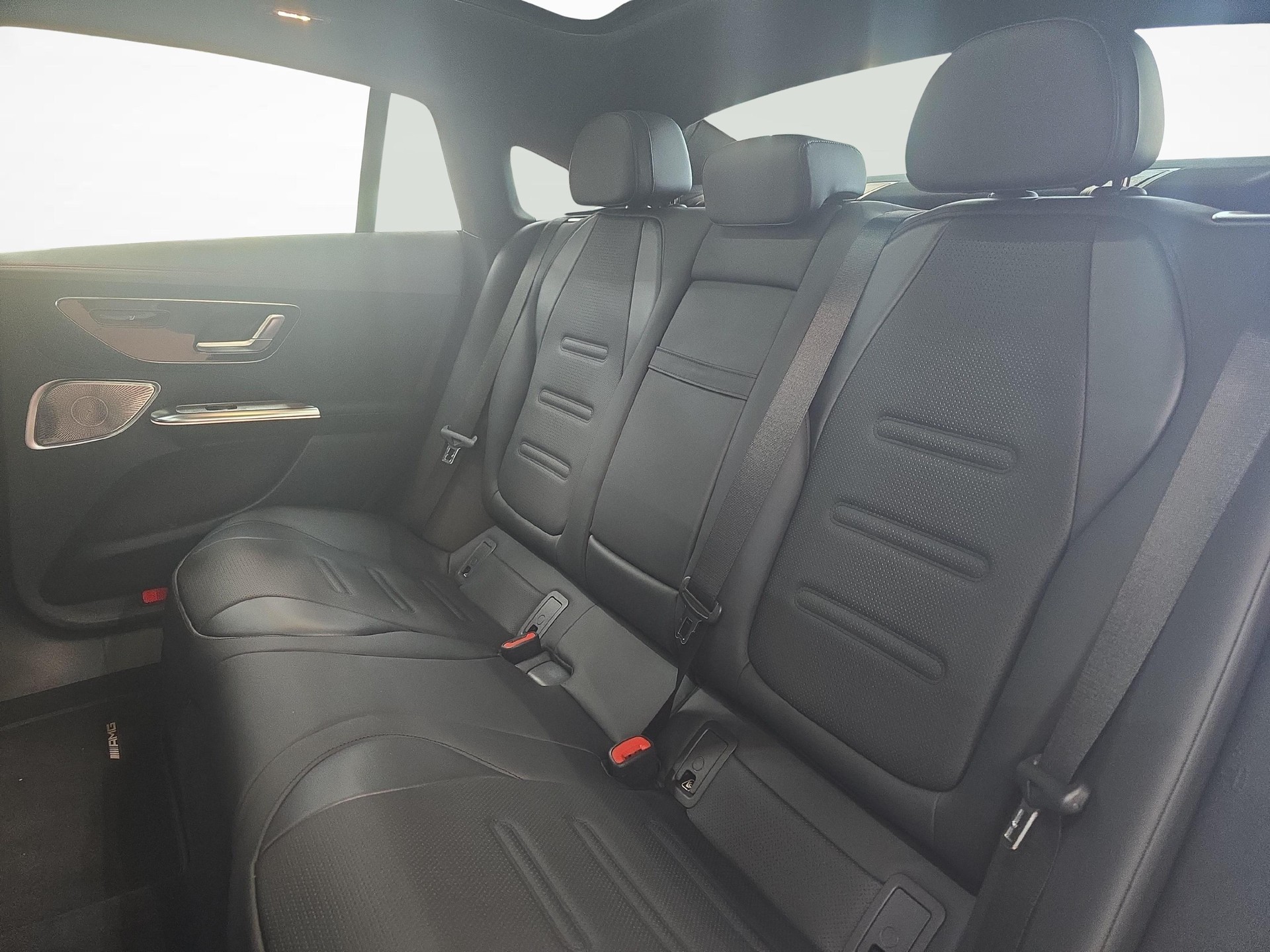 MERCEDES-BENZ AMG EQE 53 4MATIC+ Executive Edition Limousine-image-7