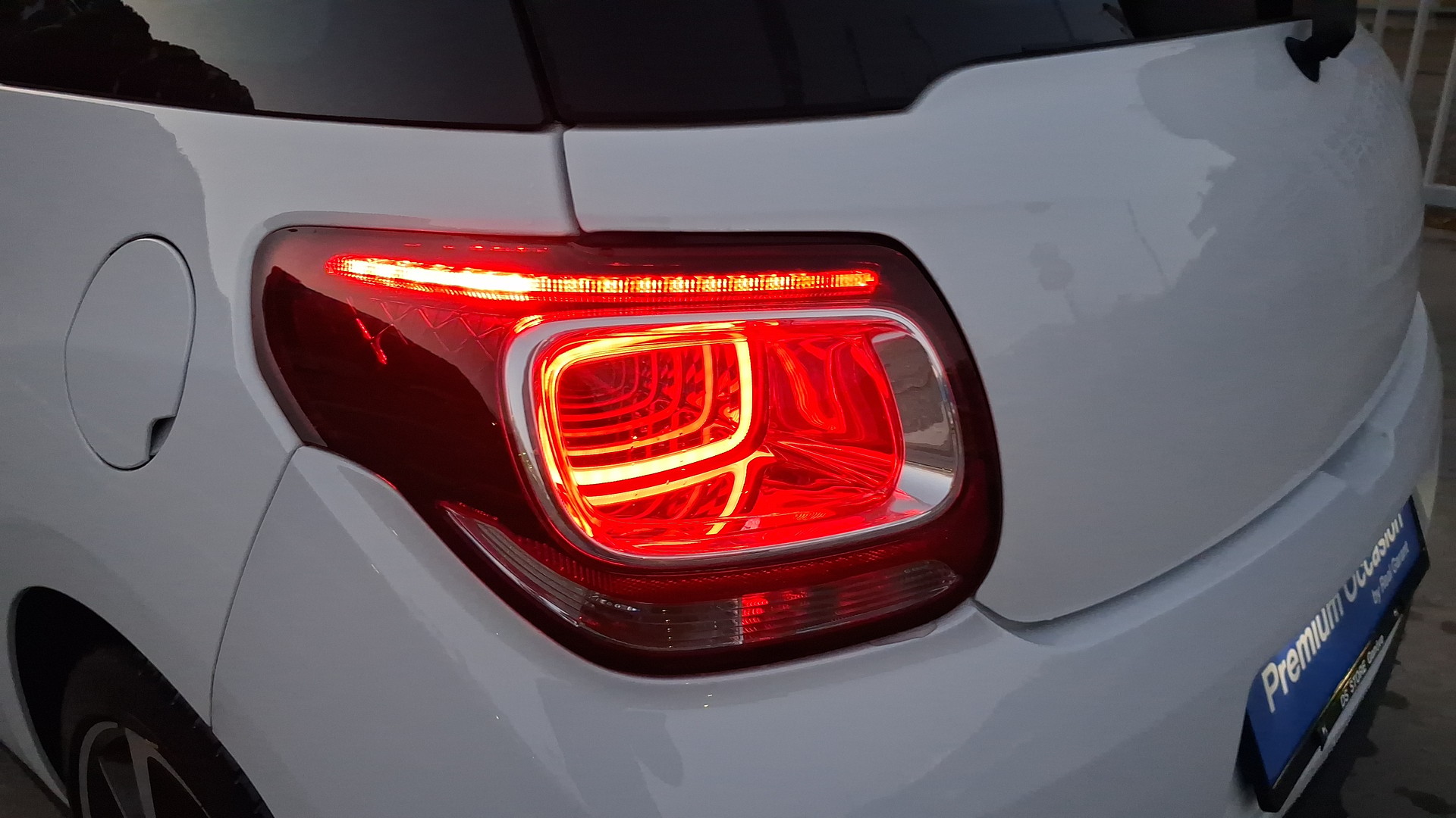 DS AUTOMOBILES DS 3 1.2 PureTech Sport Chic-image-12