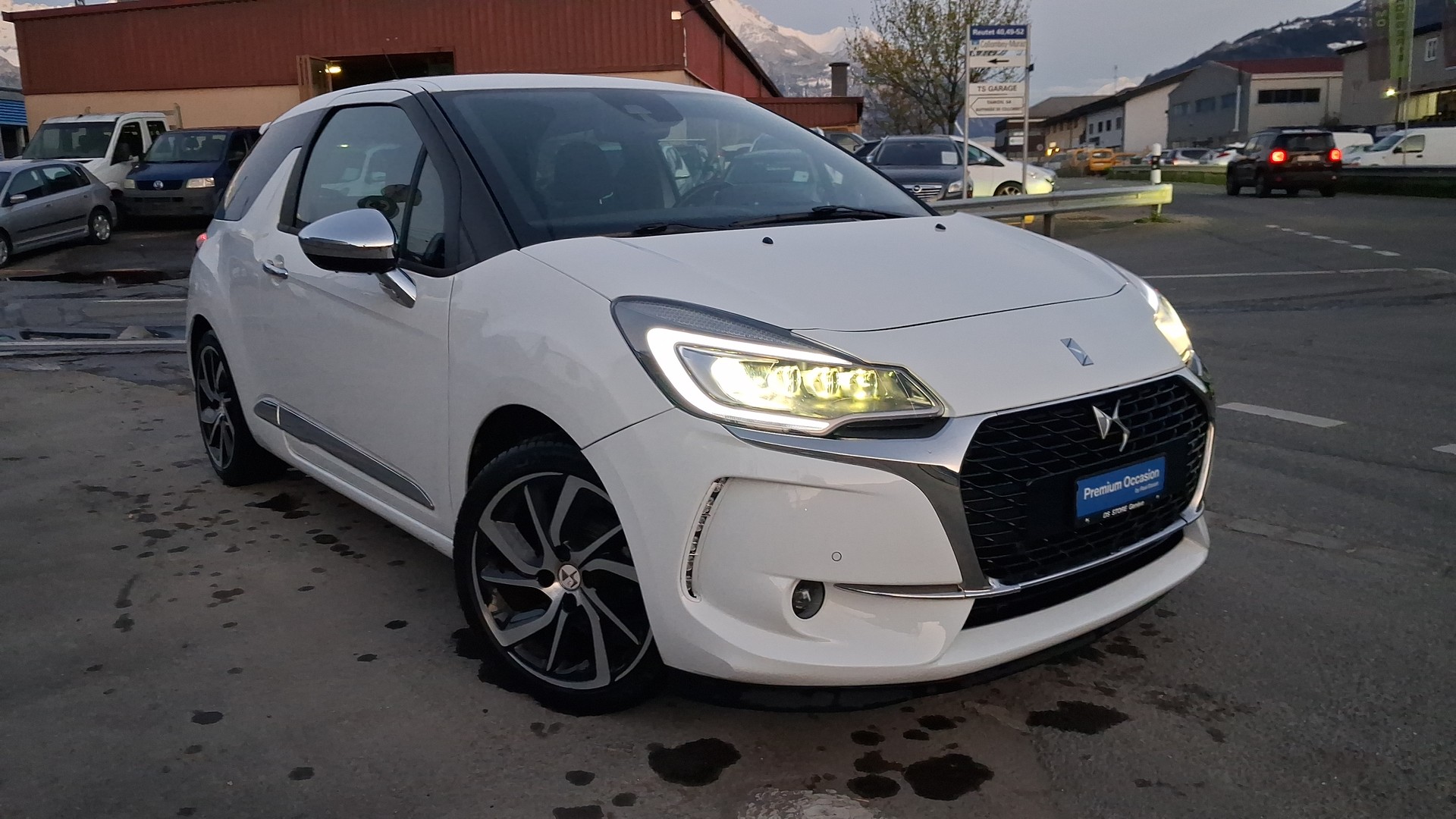 DS AUTOMOBILES DS 3 1.2 PureTech Sport Chic-image-1