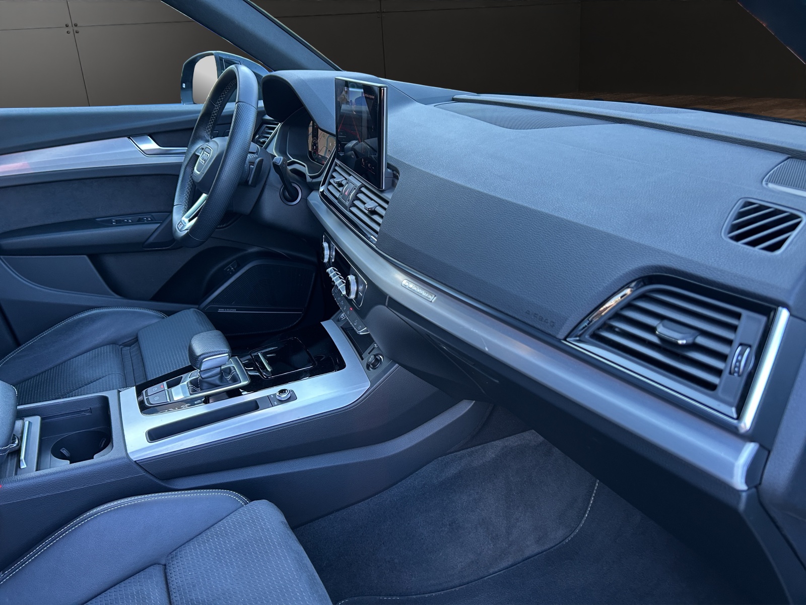 AUDI Q5 50 TFSI e PHEV S line quattro S-tronic-image-20