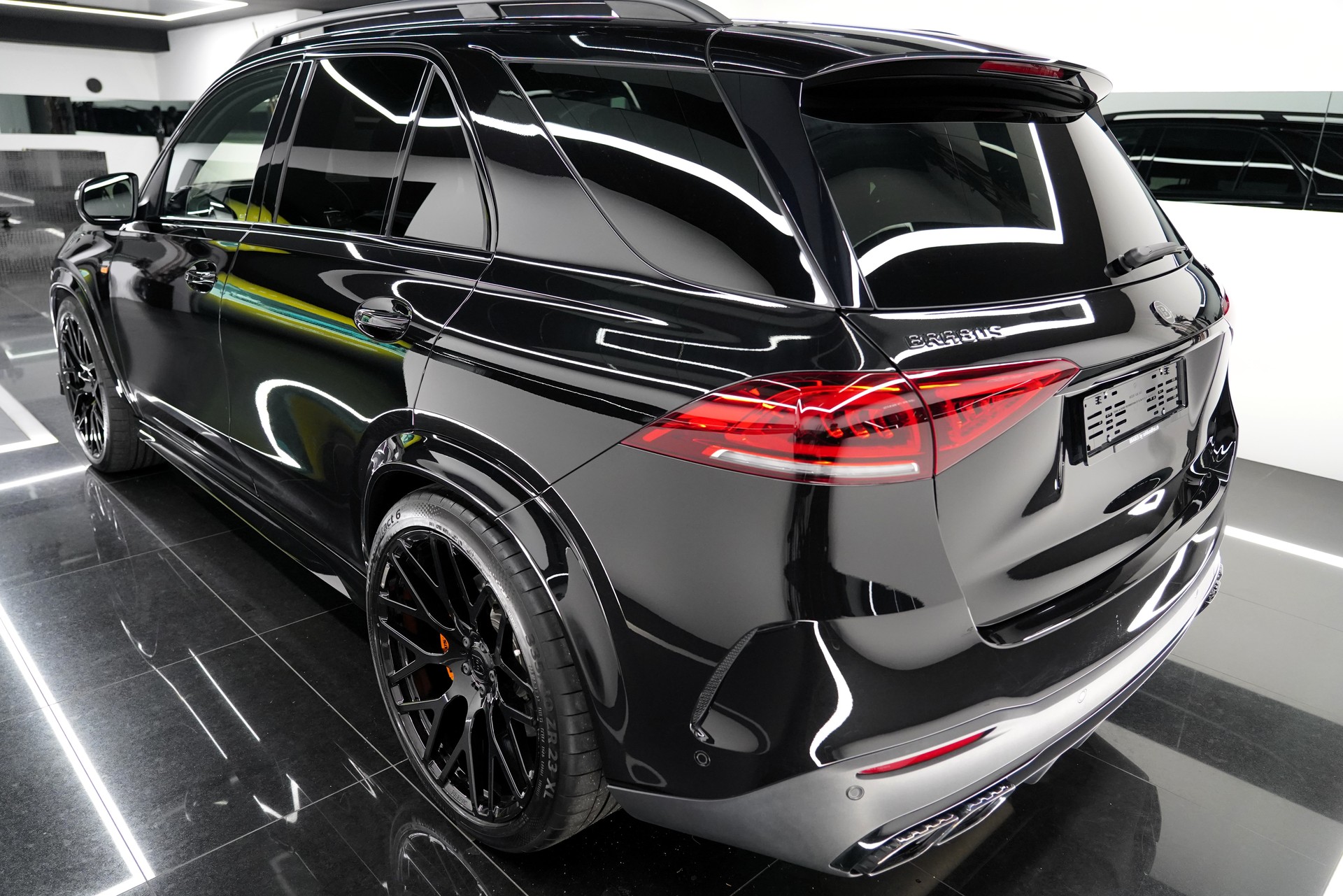 MERCEDES-BENZ GLE 63 S AMG 4Matic+ BRABUS 700-image-4