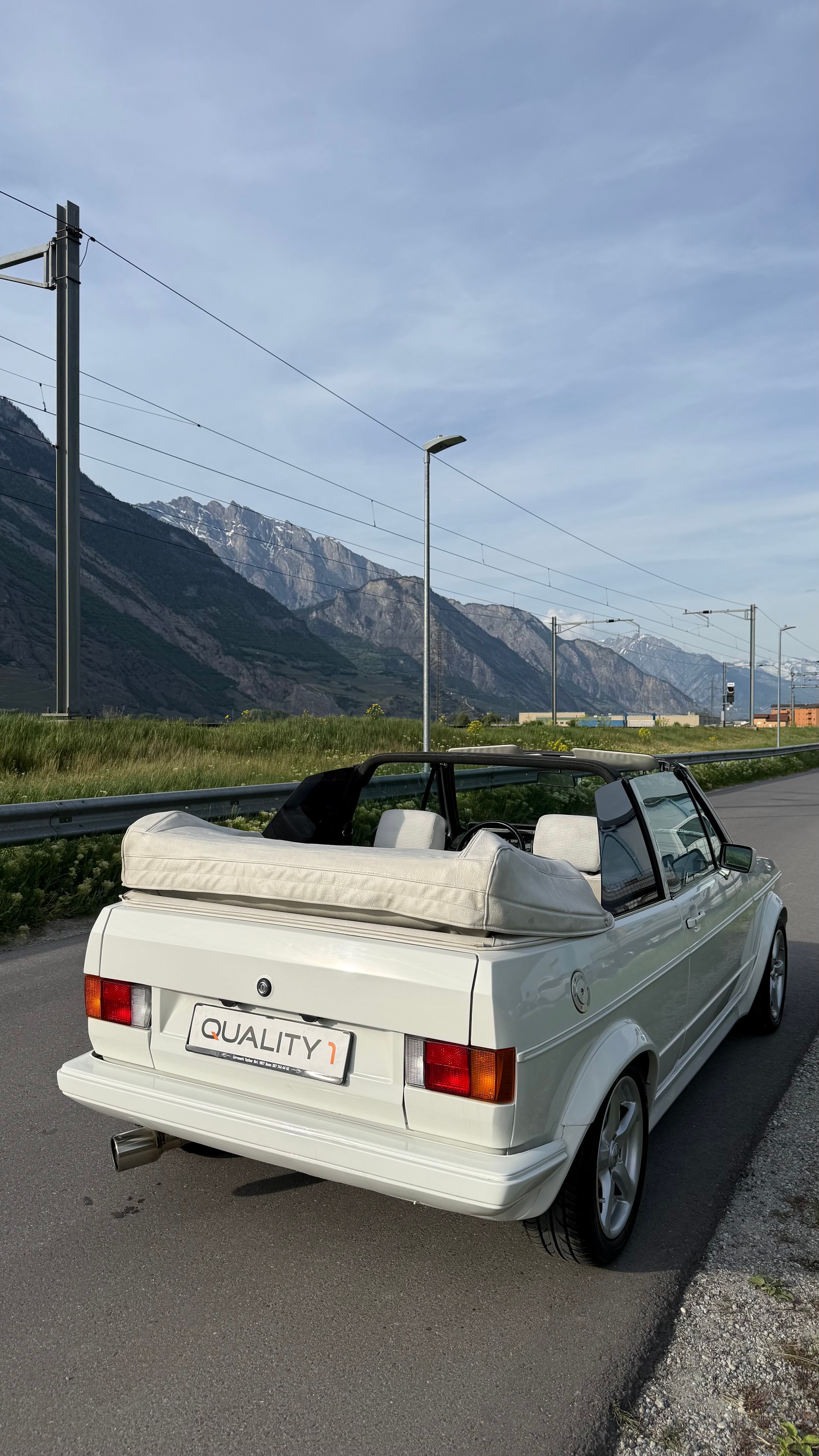 VW Golf Cabriolet 1800 GLI-image-4