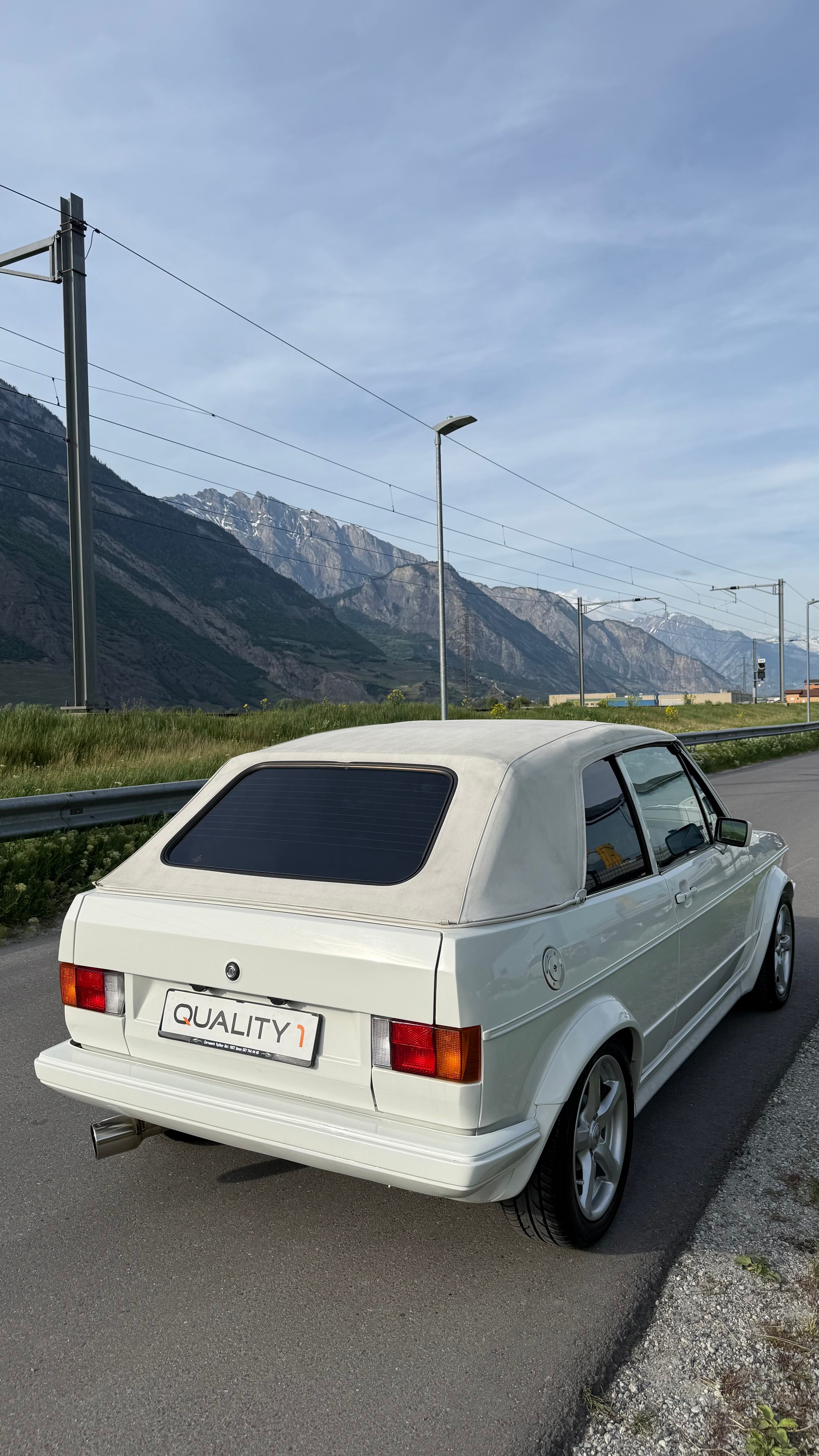 VW Golf Cabriolet 1800 GLI-image-11