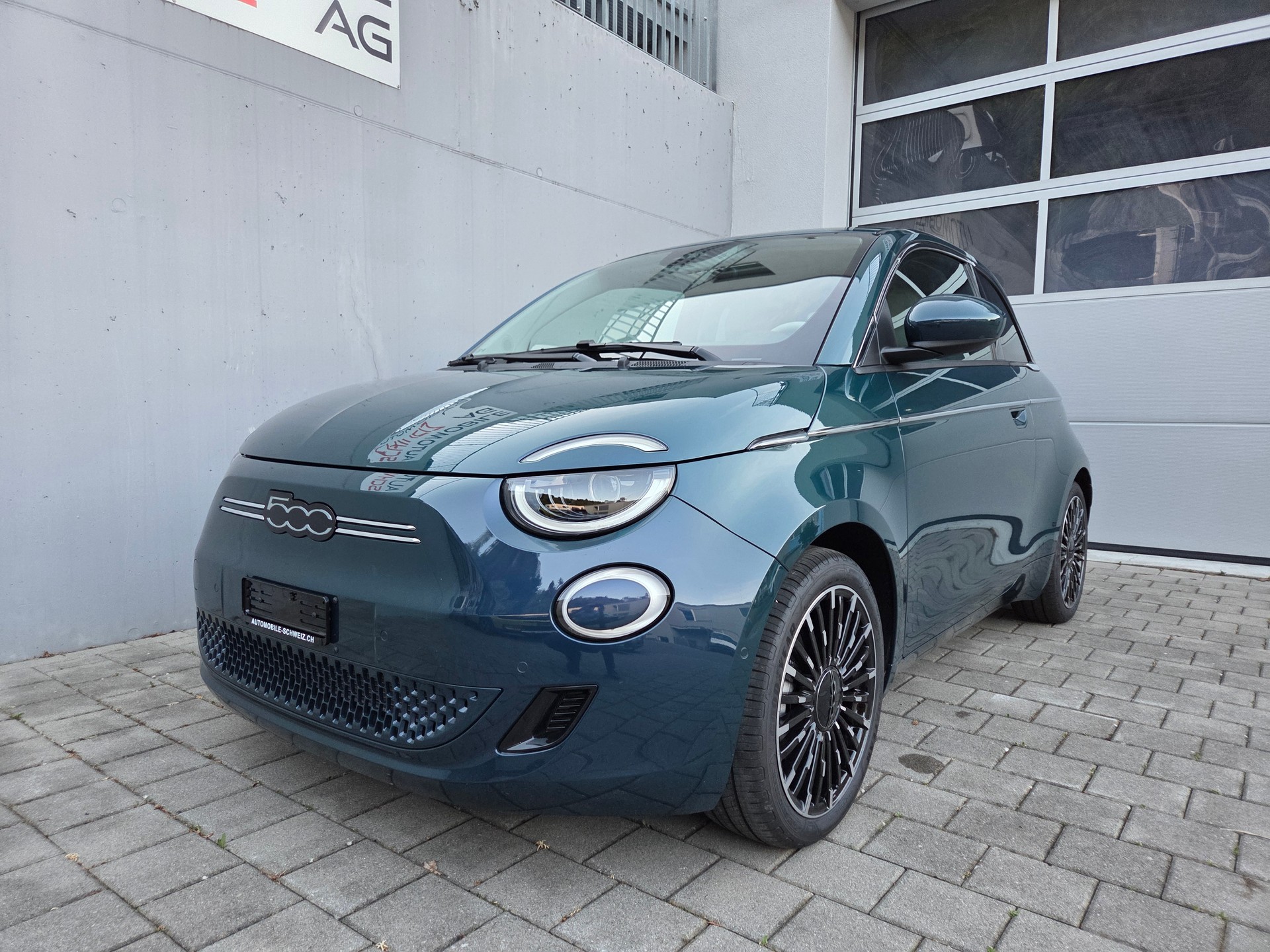 FIAT 500 electric 87 kW La Prima-image-3