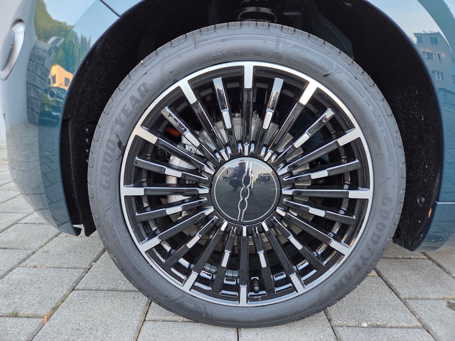 FIAT 500 electric 87 kW La Prima-image-11