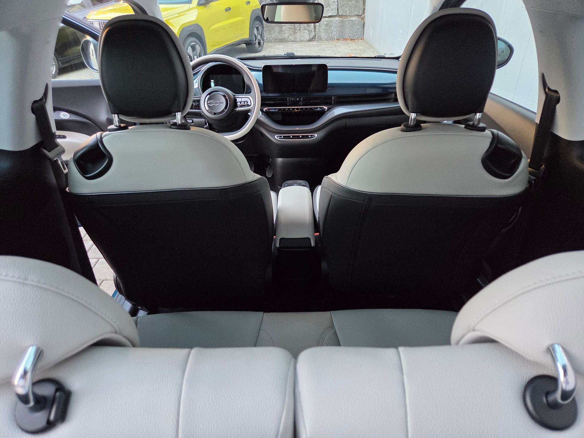 FIAT 500 electric 87 kW La Prima-image-14