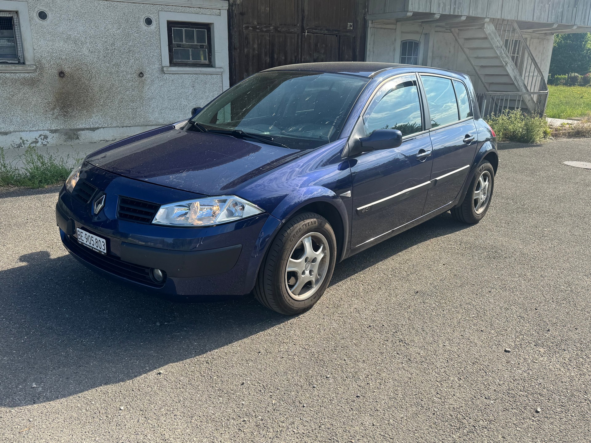 RENAULT MEGANE II 1.5dCi-image-1