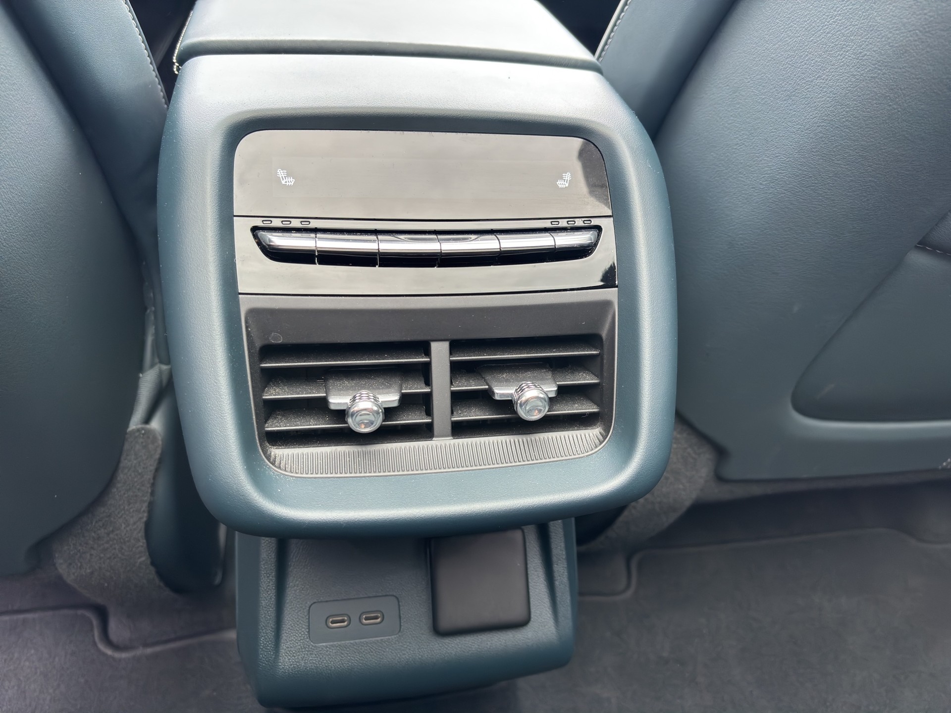 CADILLAC Lyriq Sport 102 kWh AWD-image-26