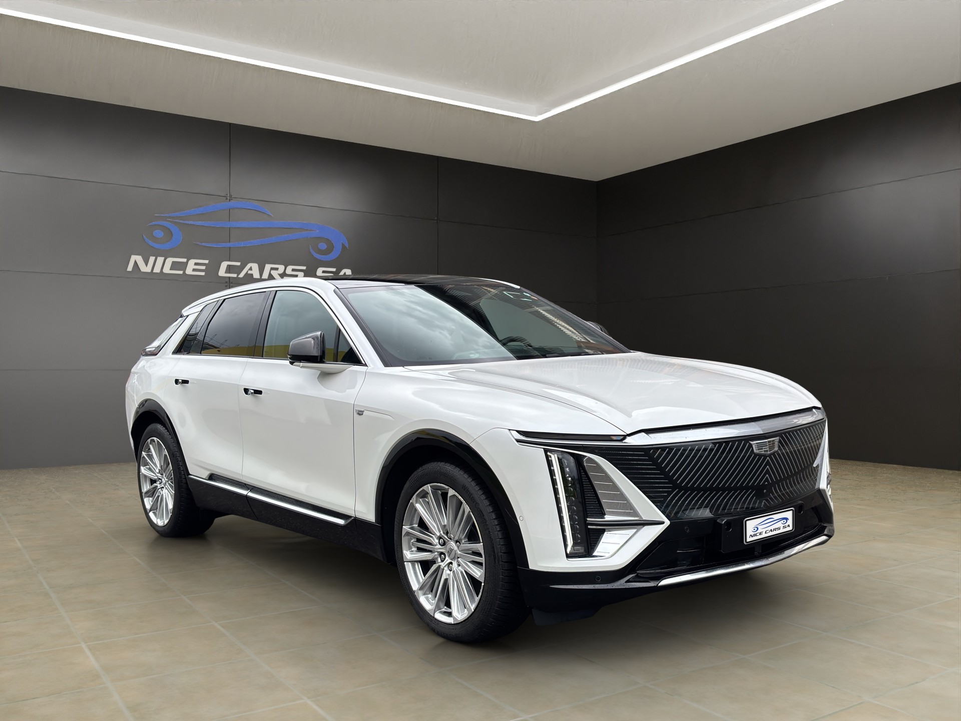 CADILLAC Lyriq Sport 102 kWh AWD-showroom-element-1
