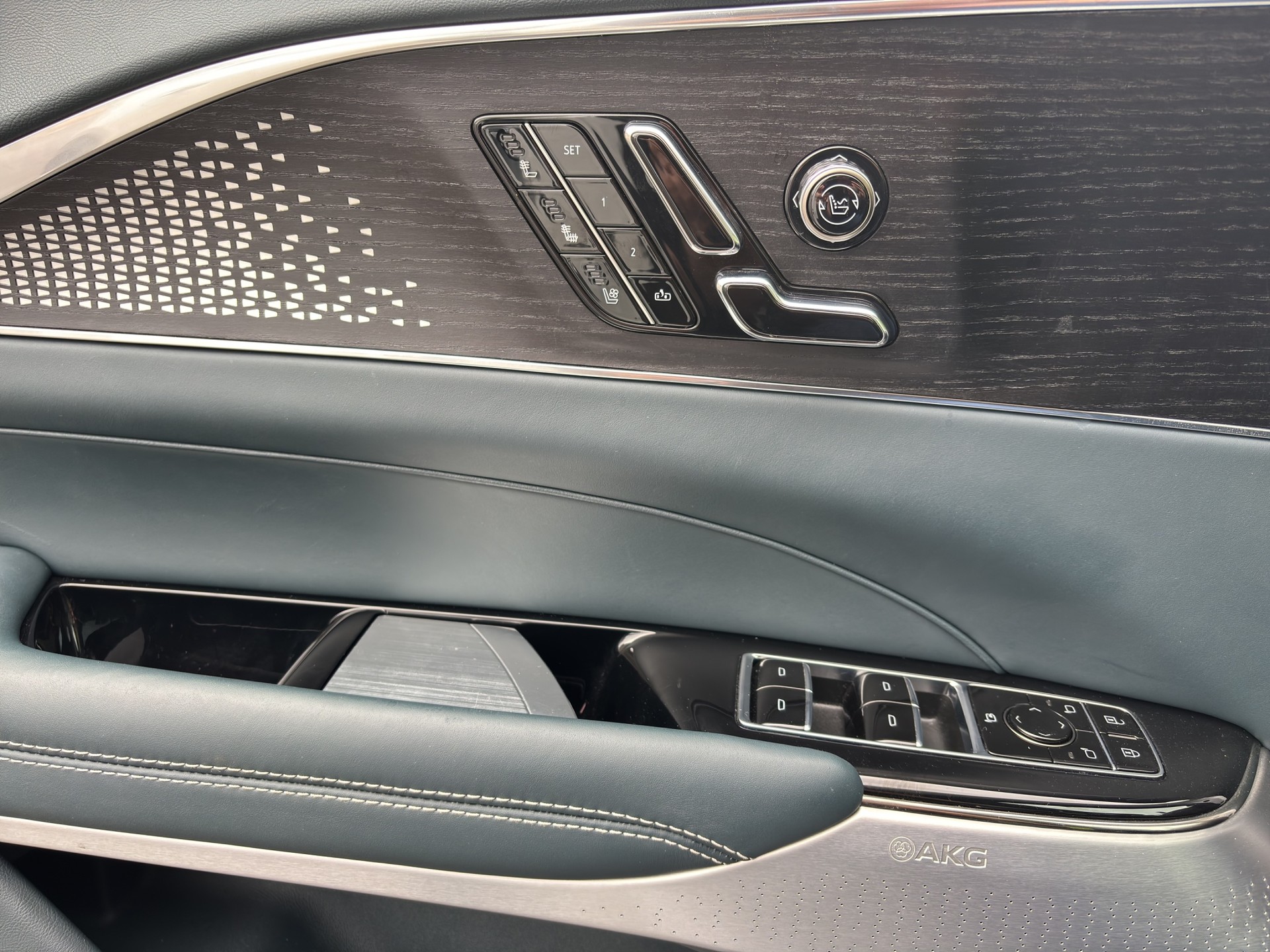 CADILLAC Lyriq Sport 102 kWh AWD-image-29