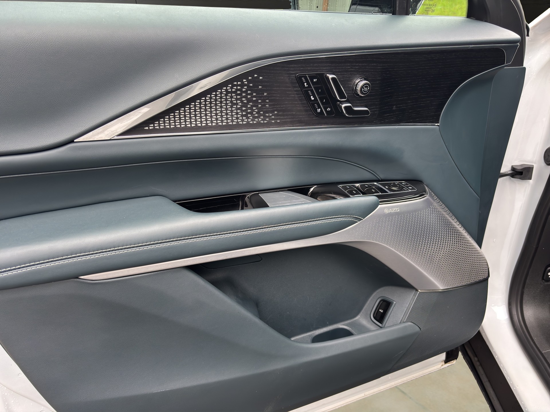 CADILLAC Lyriq Sport 102 kWh AWD-image-20