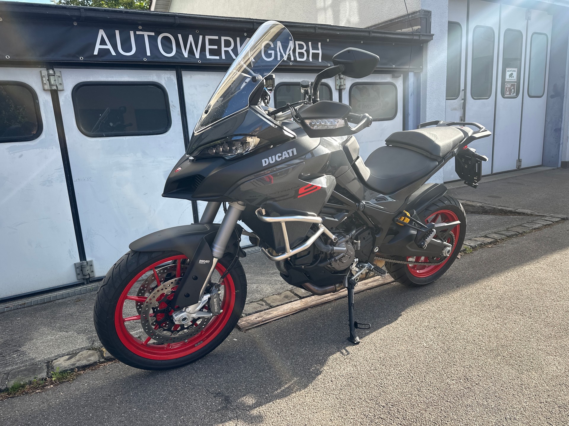 DUCATI Multistrada V2 S (35KW)-image-2