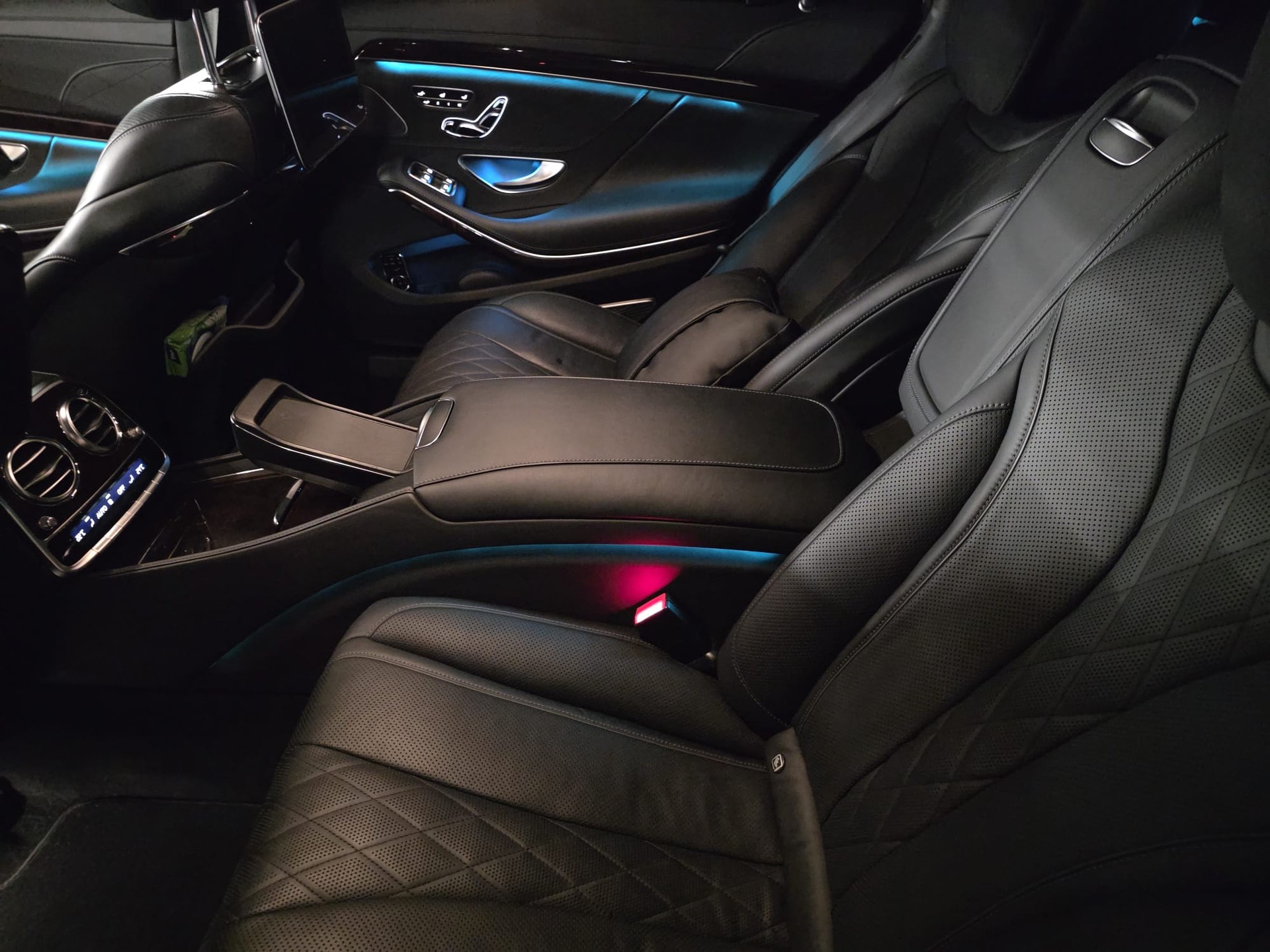 MERCEDES-BENZ S 560 V8 4matic LANG-VERSION | *Burmester*TV-Tuner*-image-19
