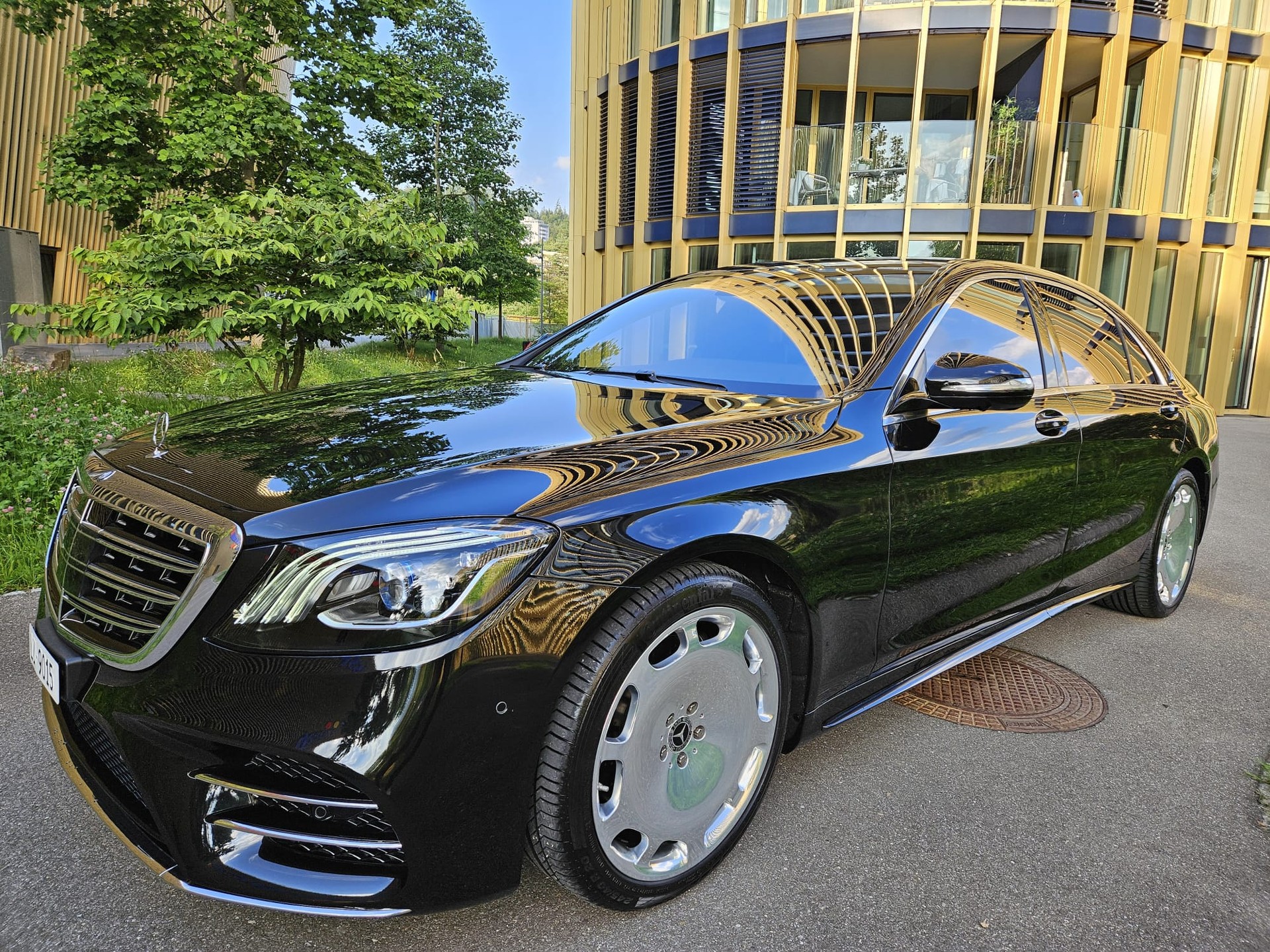 MERCEDES-BENZ S 560 V8 4matic LANG-VERSION | *Burmester*TV-Tuner*-image-11
