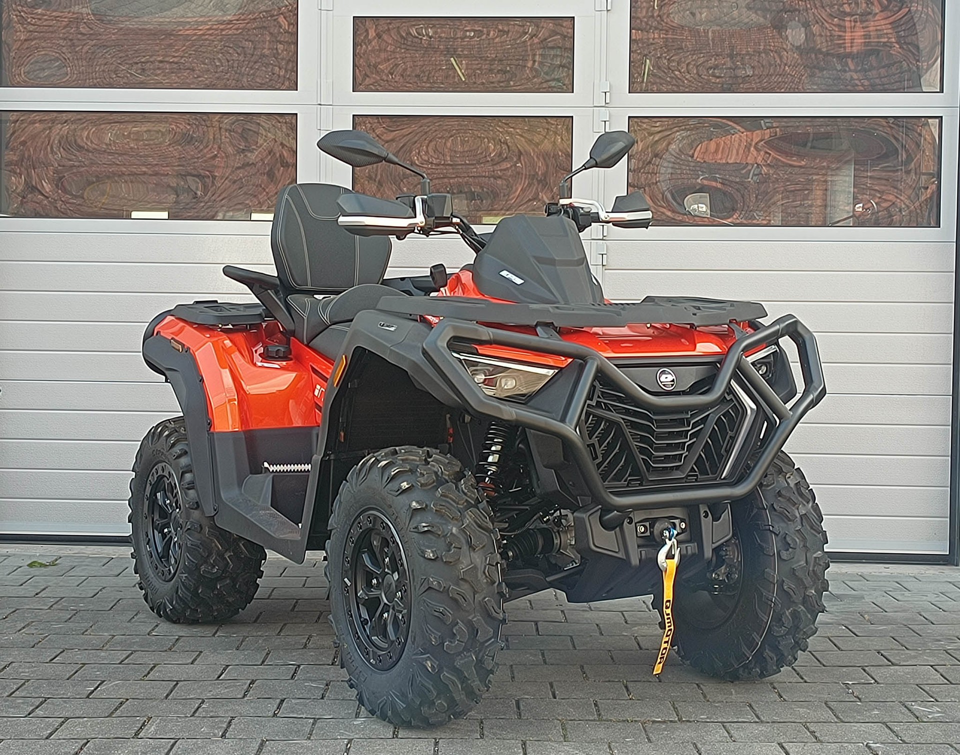 QJ SFA 1000P DLX ABS-showroom-element-2