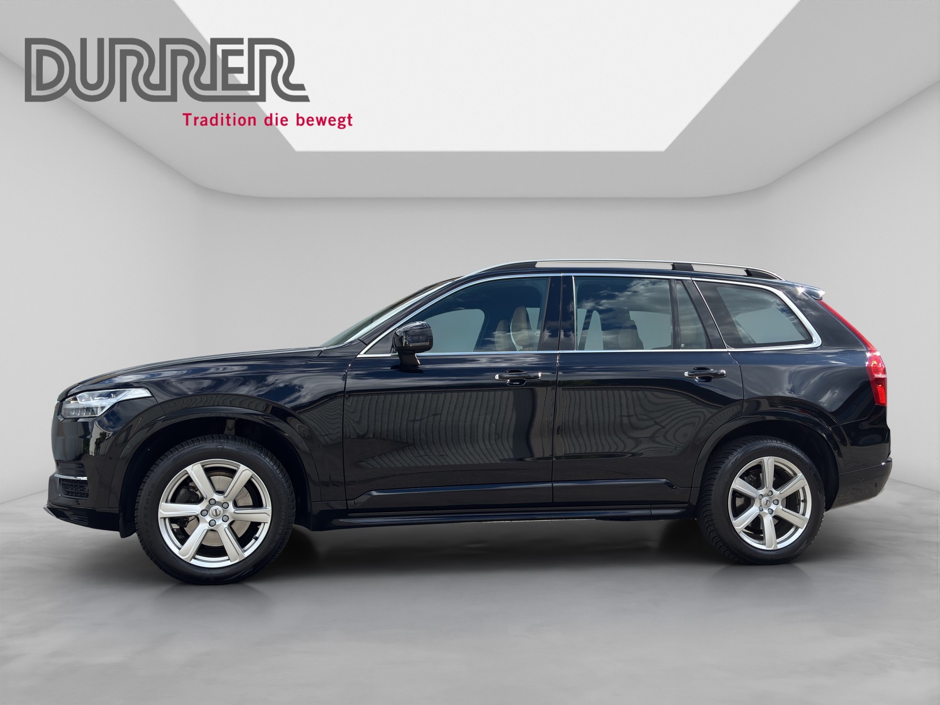 VOLVO XC90 2.0 T6 Momentum 7P. AWD-showroom-element-1