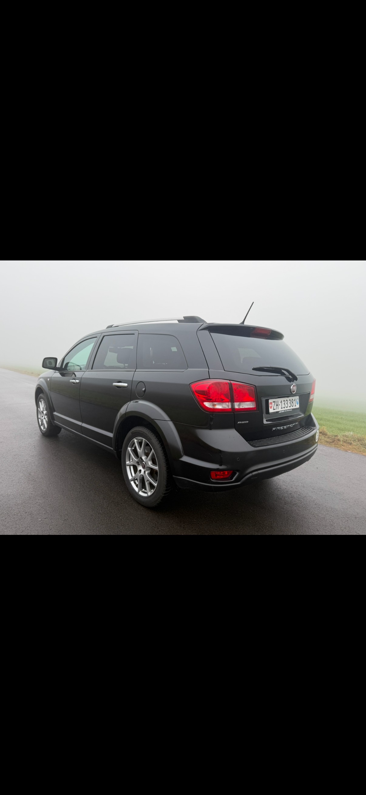 FIAT Freemont 2.0 MJ Lounge AWD Automat-image-5