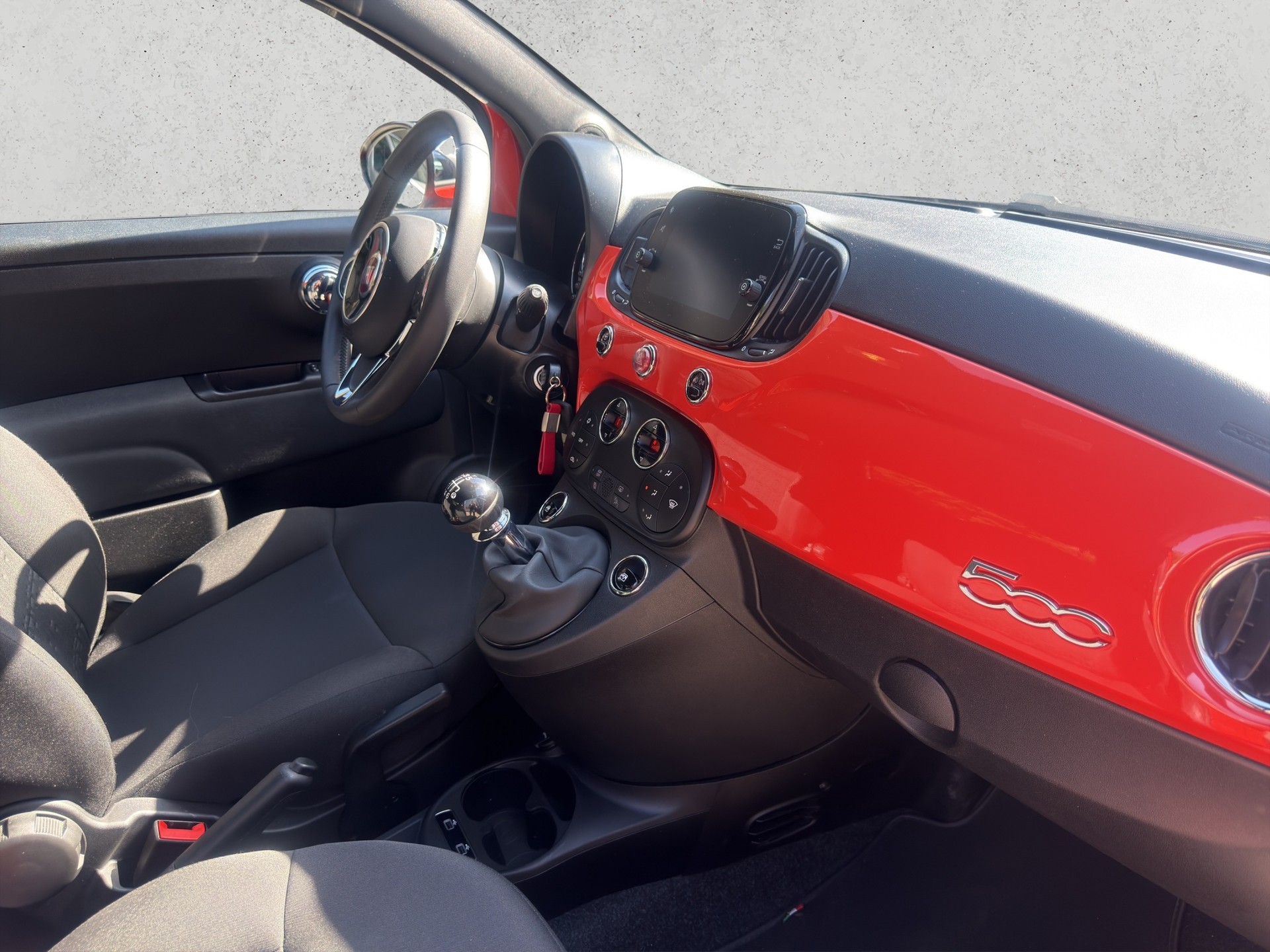 FIAT 500 1.0 Hybrid Swiss Edition-image-12