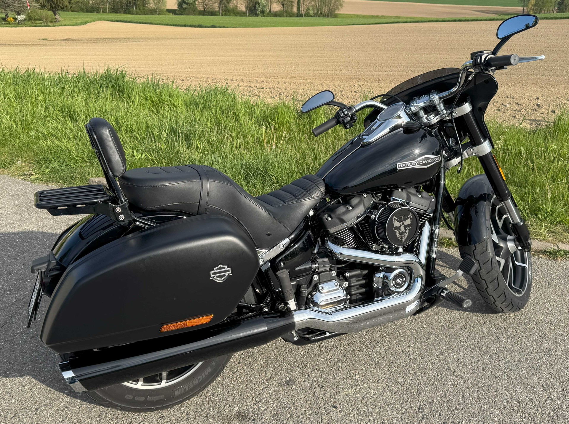 HARLEY-DAVIDSON FLSB Sport Glide 107 ABS-image-2