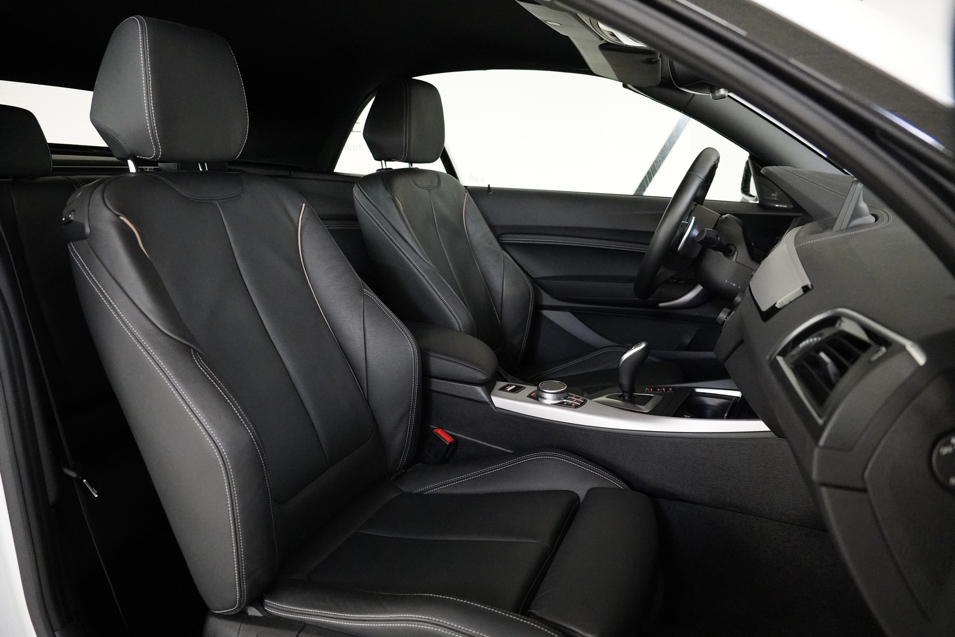BMW 220i Steptronic M Sport-image-22