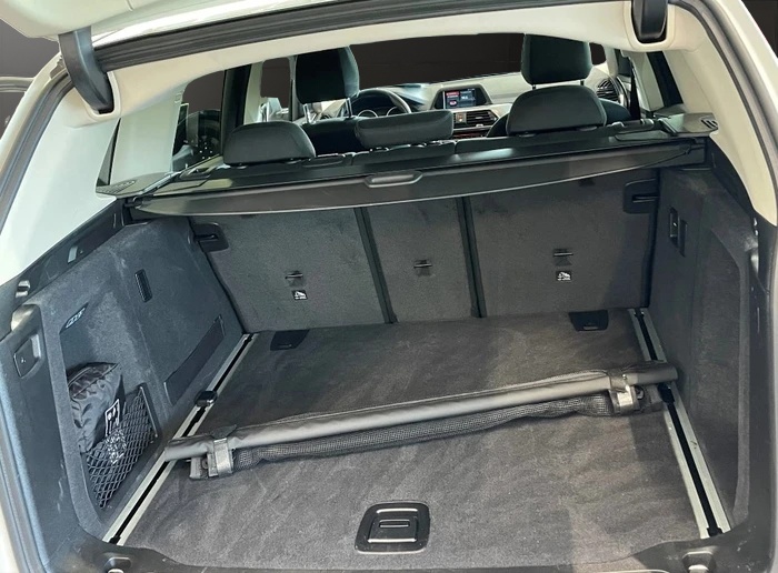 BMW X3 xDrive 20d Individual Steptronic-image-12