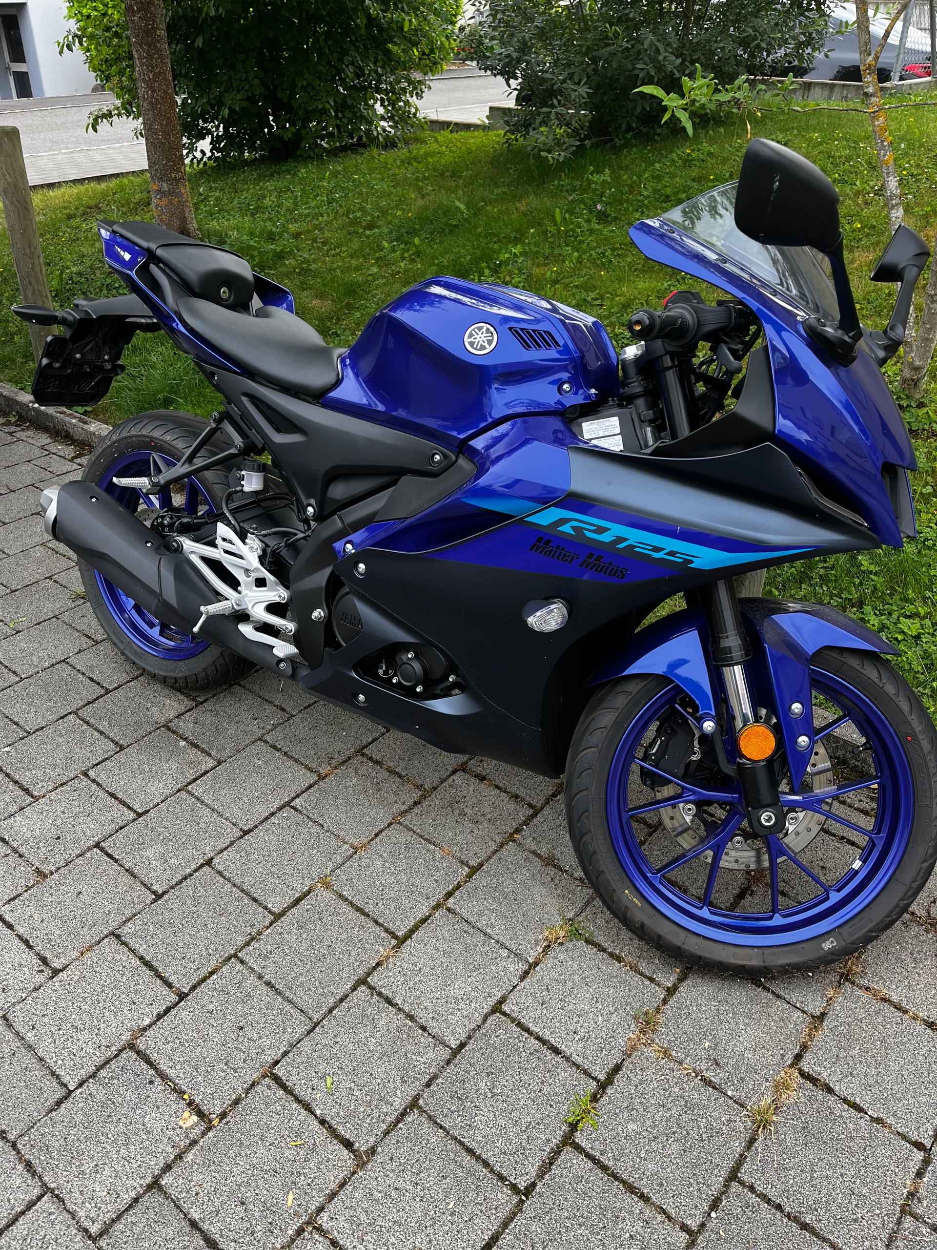 YAMAHA YZF-R 125 ABS-image-0