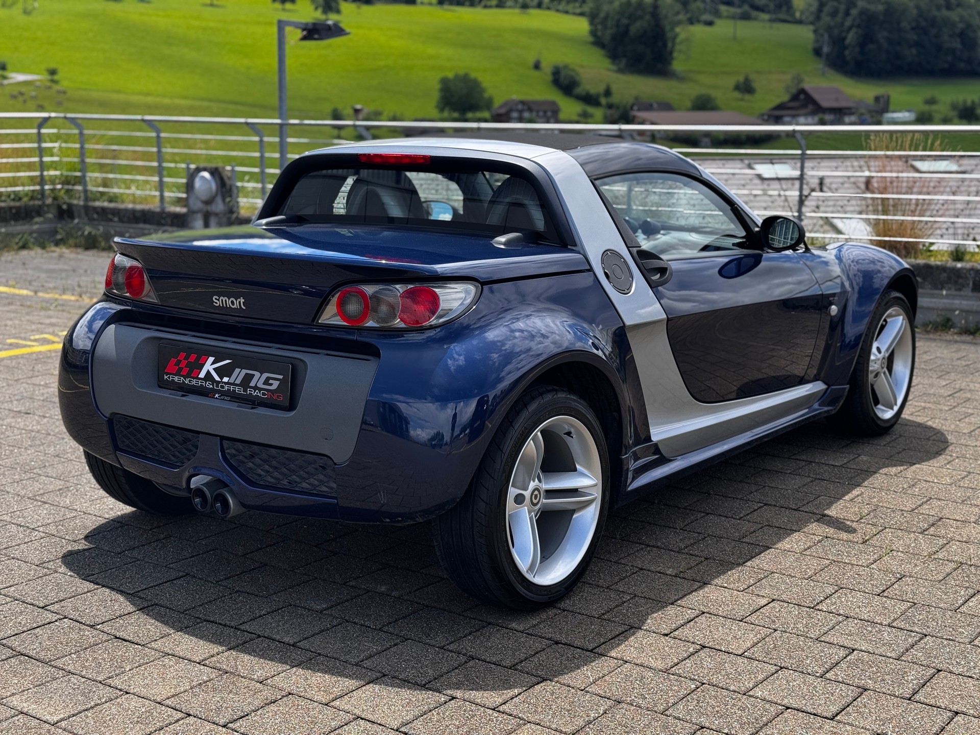 SMART roadster-image-5