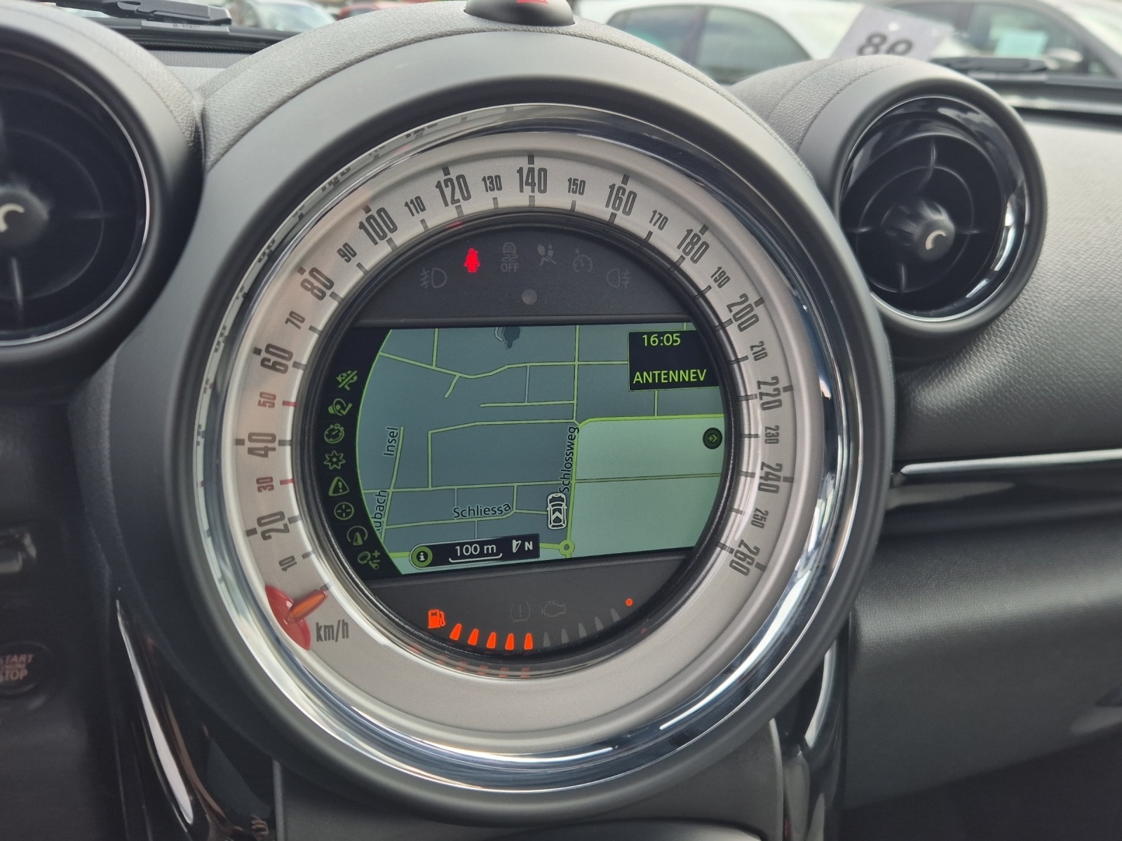 MINI Paceman R61 1.6i Cooper S ALL4-image-13
