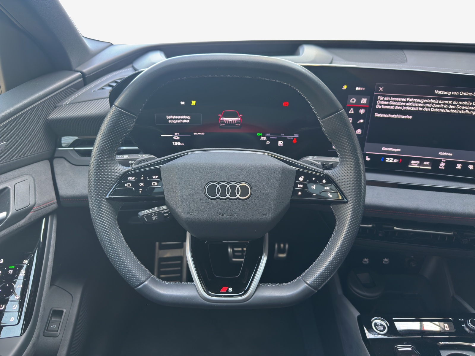 AUDI Q6 e-tron quattro-image-9