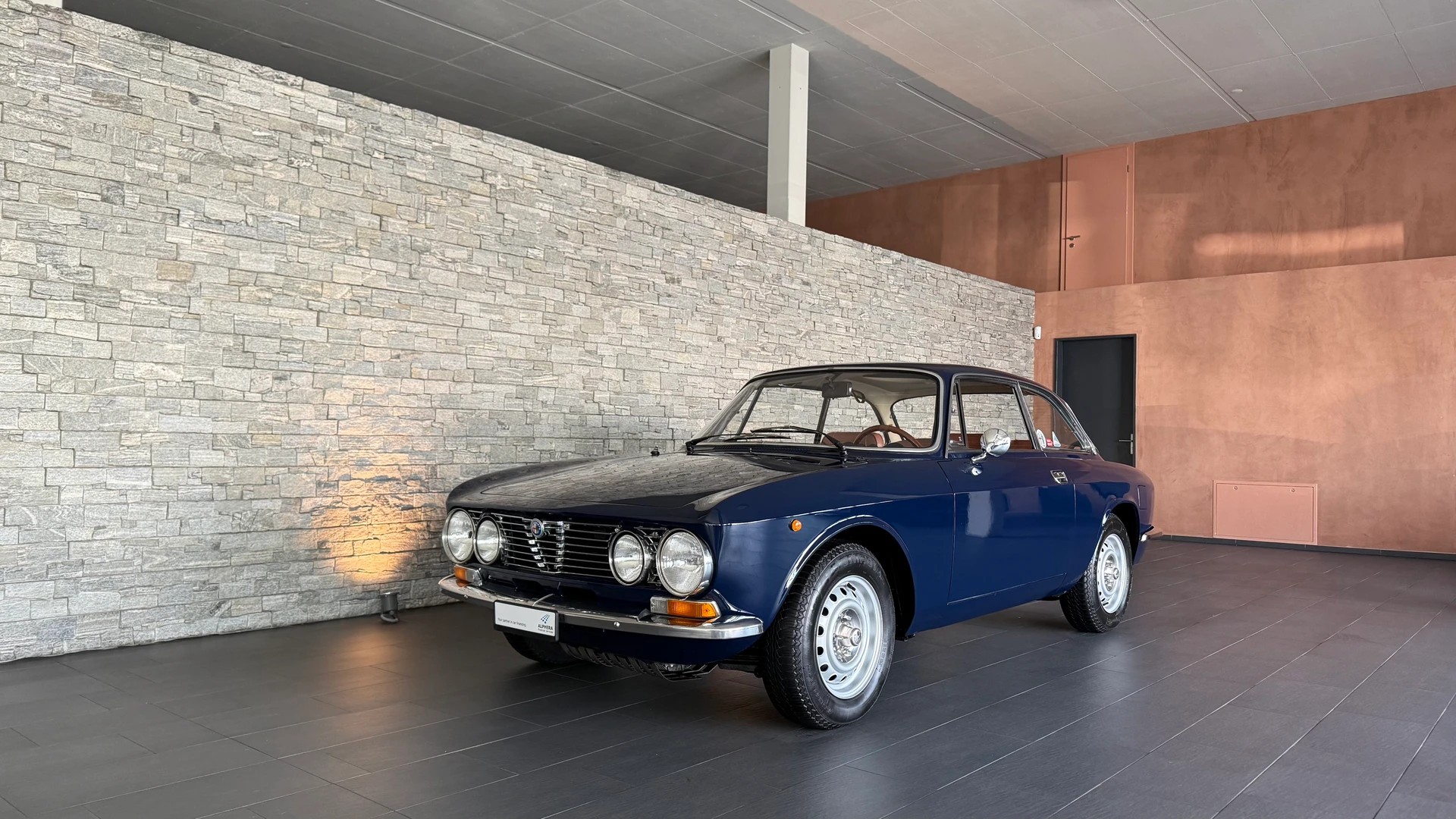 ALFA ROMEO GT Junior 1300 Biscione Veteran-showroom-element-1