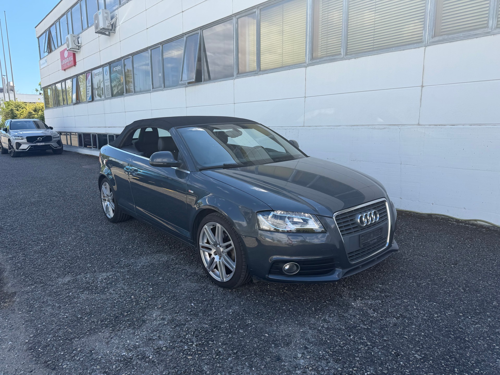 AUDI A3 Cabriolet 1.8 TFSI Style-image-2