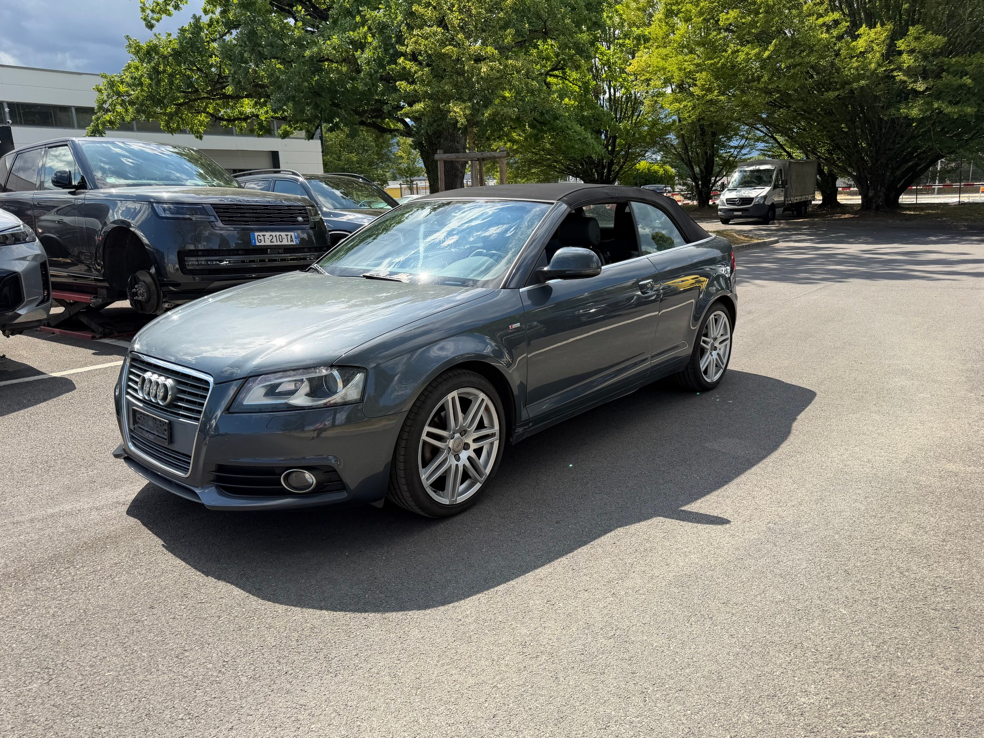 AUDI A3 Cabriolet 1.8 TFSI Style-image-12